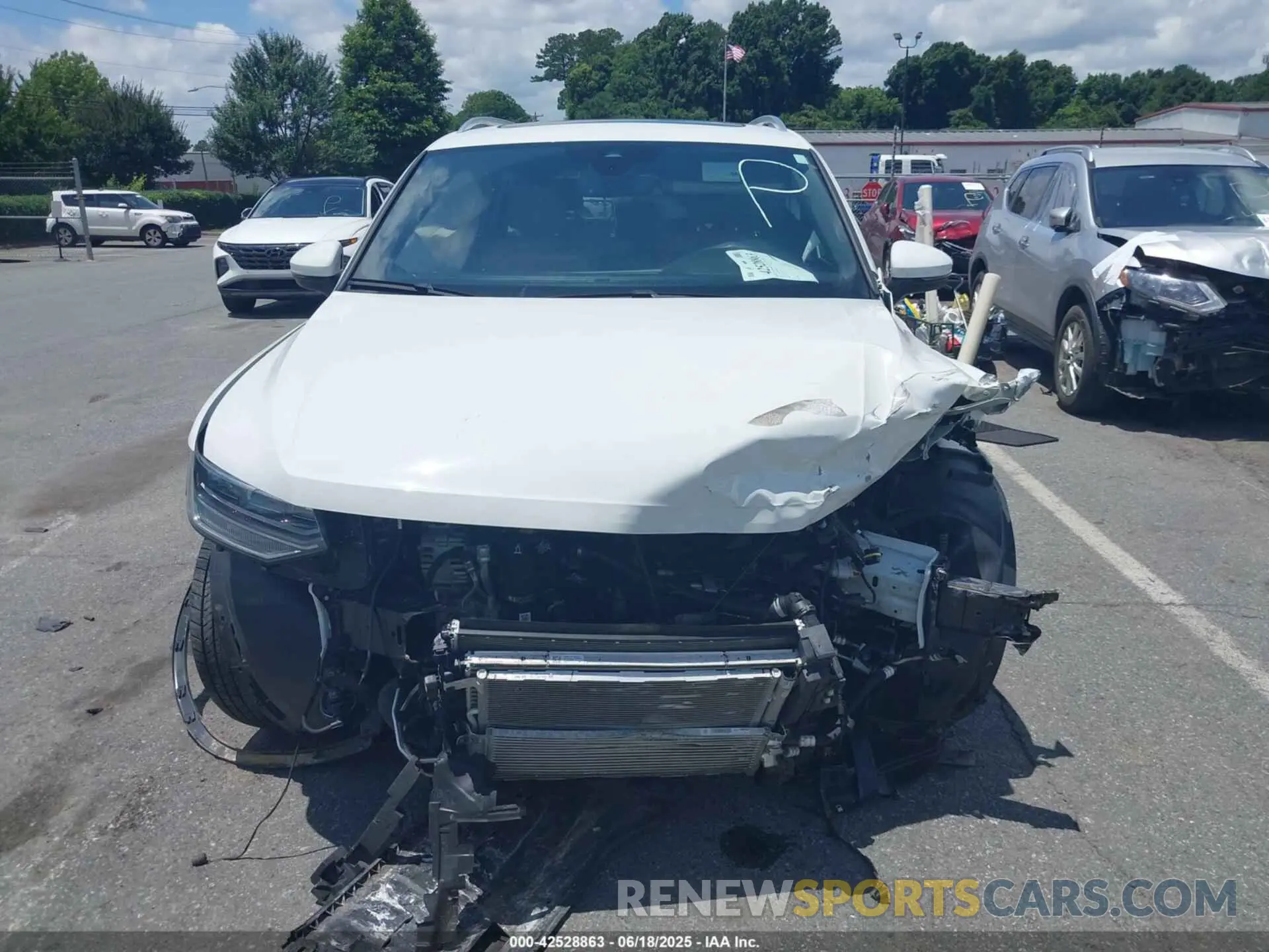 12 fotografías del automóvil dañado 3VVNB7AX8RM055442 VOLKSWAGEN TIGUAN 2024
