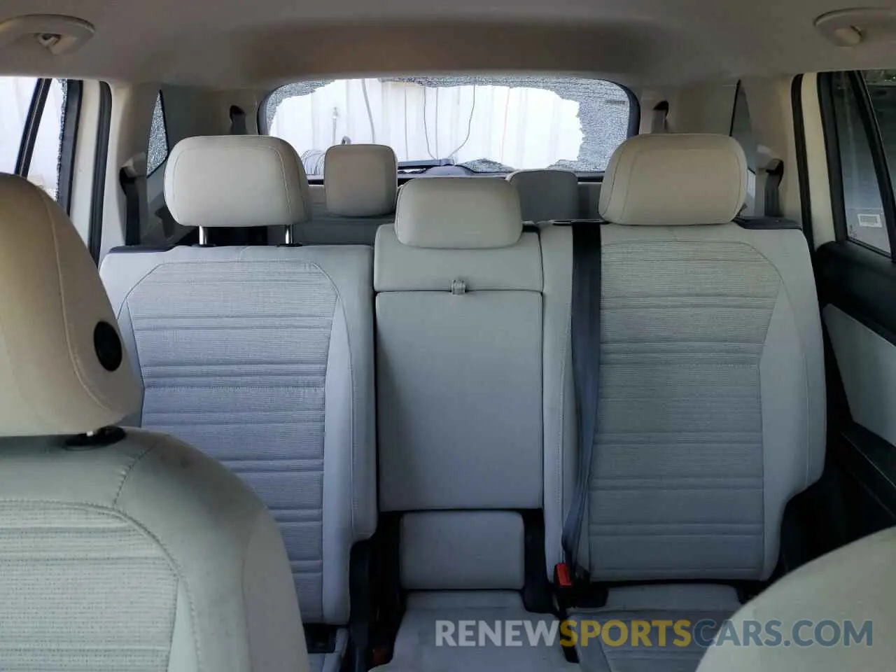 10 fotografías del automóvil dañado 3VVRB7AX0RM211572 VOLKSWAGEN TIGUAN 2024