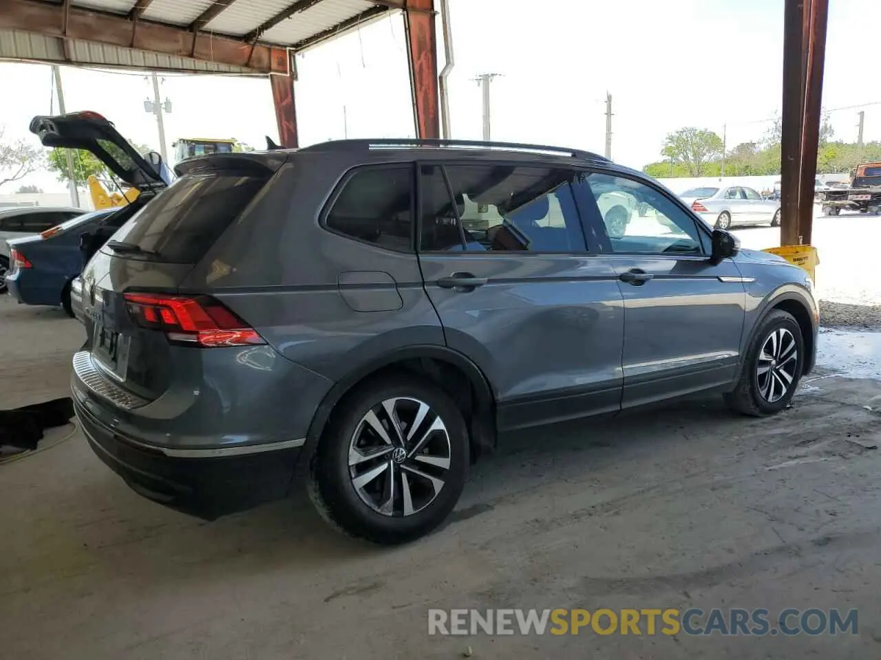 3 fotografías del automóvil dañado 3VVRB7AX1RM085254 VOLKSWAGEN TIGUAN 2024