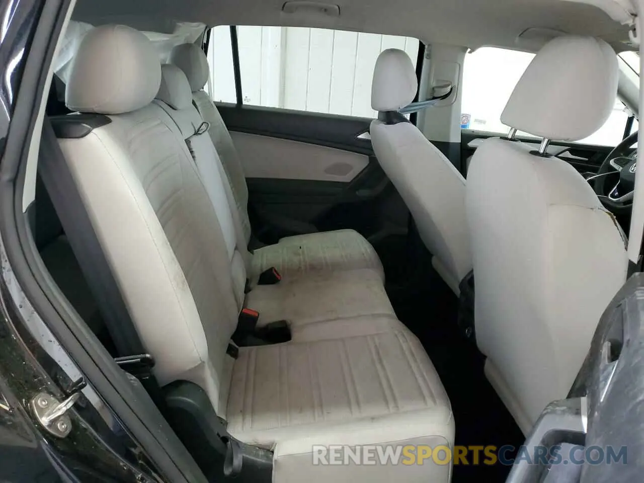 11 fotografías del automóvil dañado 3VVRB7AX1RM205019 VOLKSWAGEN TIGUAN 2024