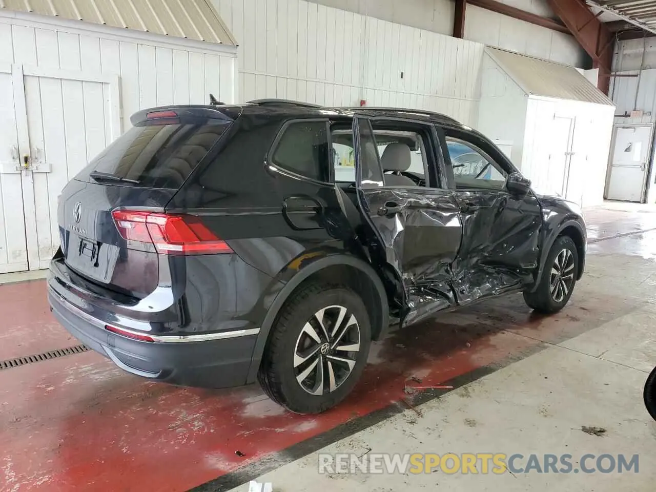 3 fotografías del automóvil dañado 3VVRB7AX1RM205019 VOLKSWAGEN TIGUAN 2024