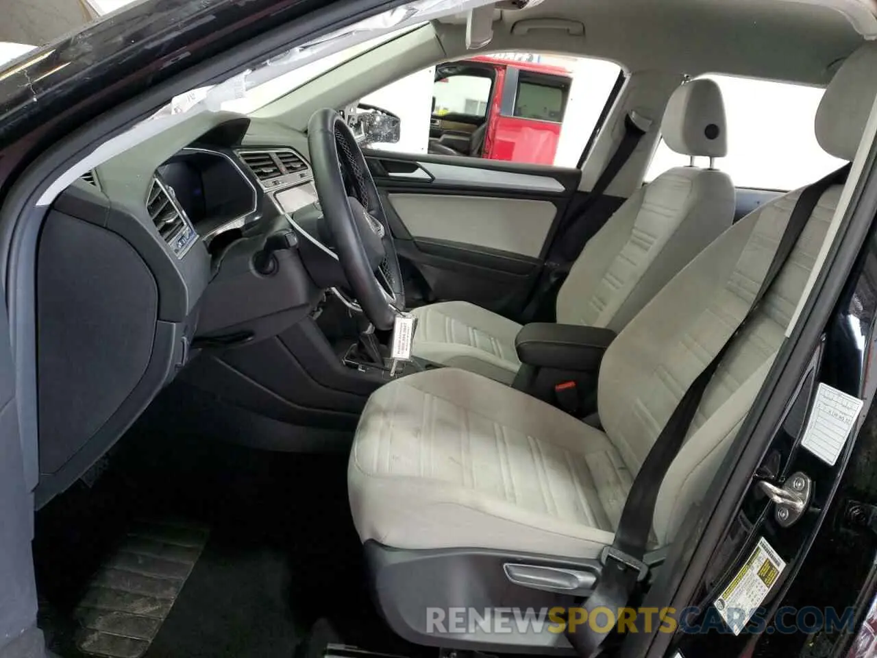 7 fotografías del automóvil dañado 3VVRB7AX1RM205019 VOLKSWAGEN TIGUAN 2024