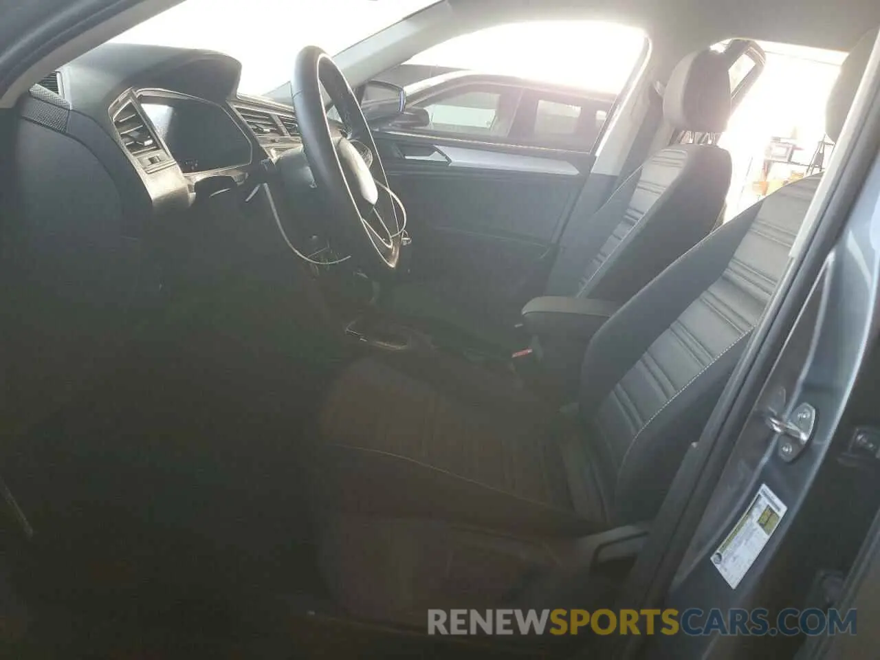7 fotografías del automóvil dañado 3VVRB7AX6RM059698 VOLKSWAGEN TIGUAN 2024