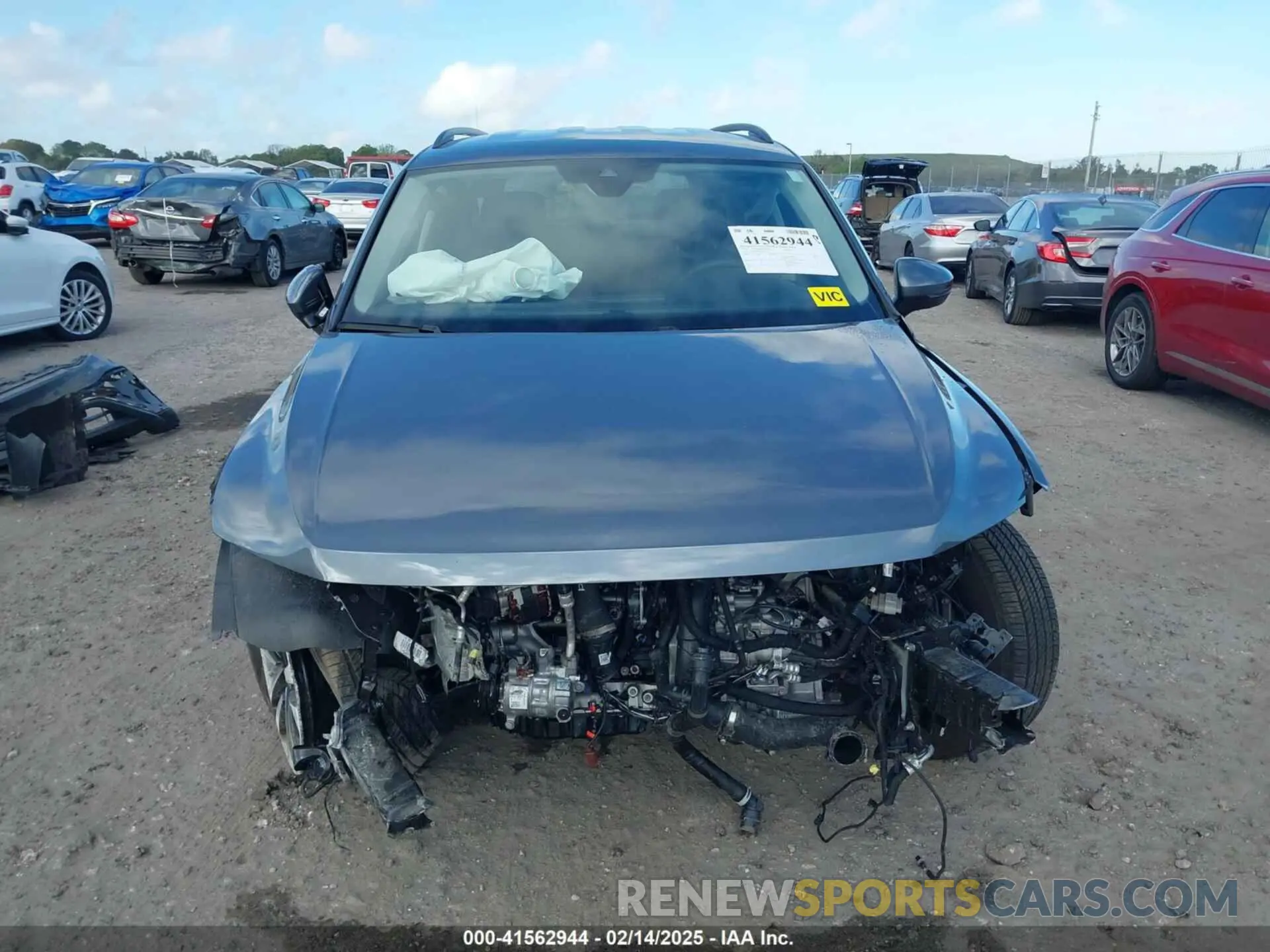 12 fotografías del automóvil dañado 3VVRB7AX6RM101156 VOLKSWAGEN TIGUAN 2024