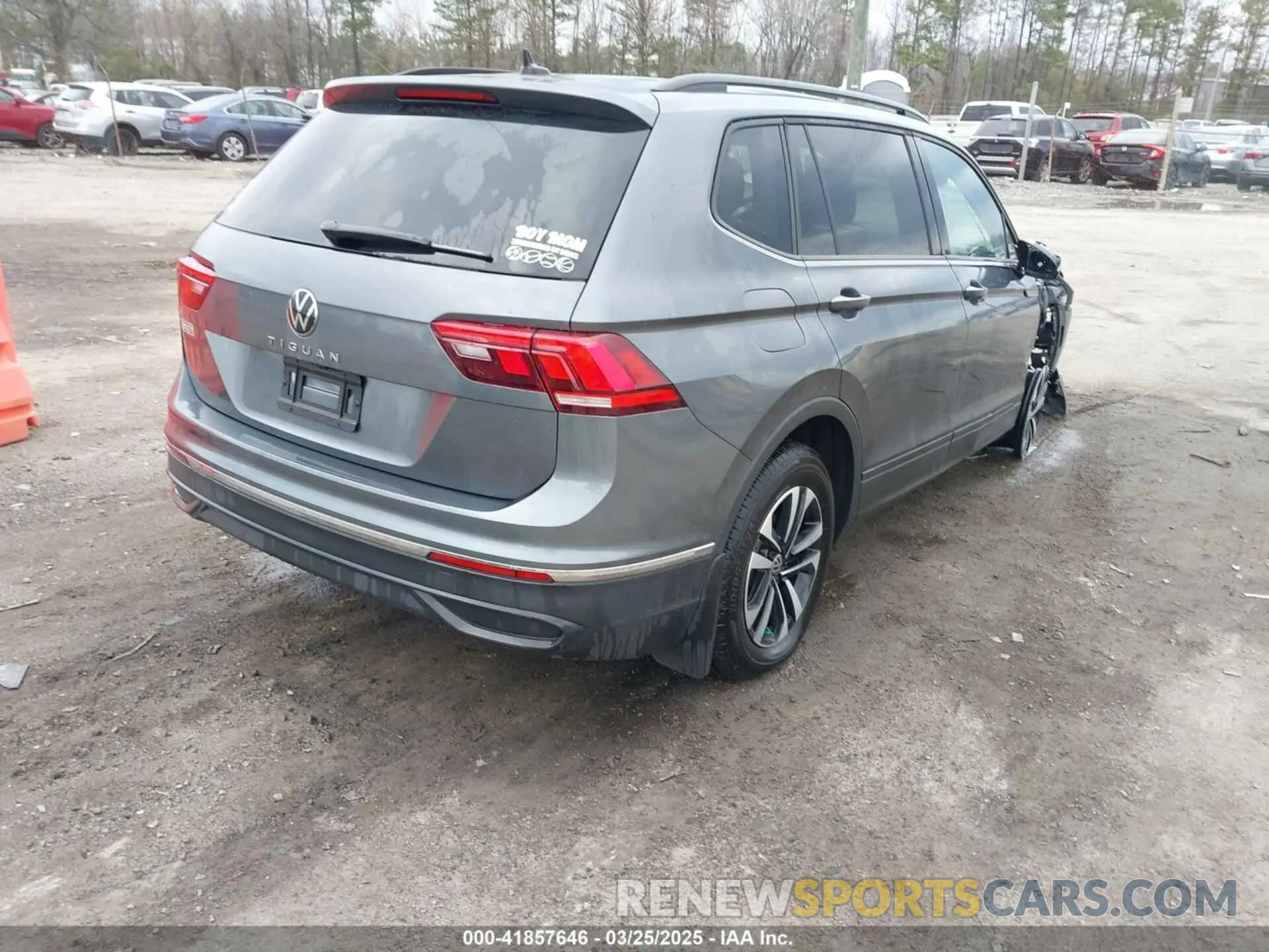 4 fotografías del automóvil dañado 3VVRB7AX8RM111008 VOLKSWAGEN TIGUAN 2024