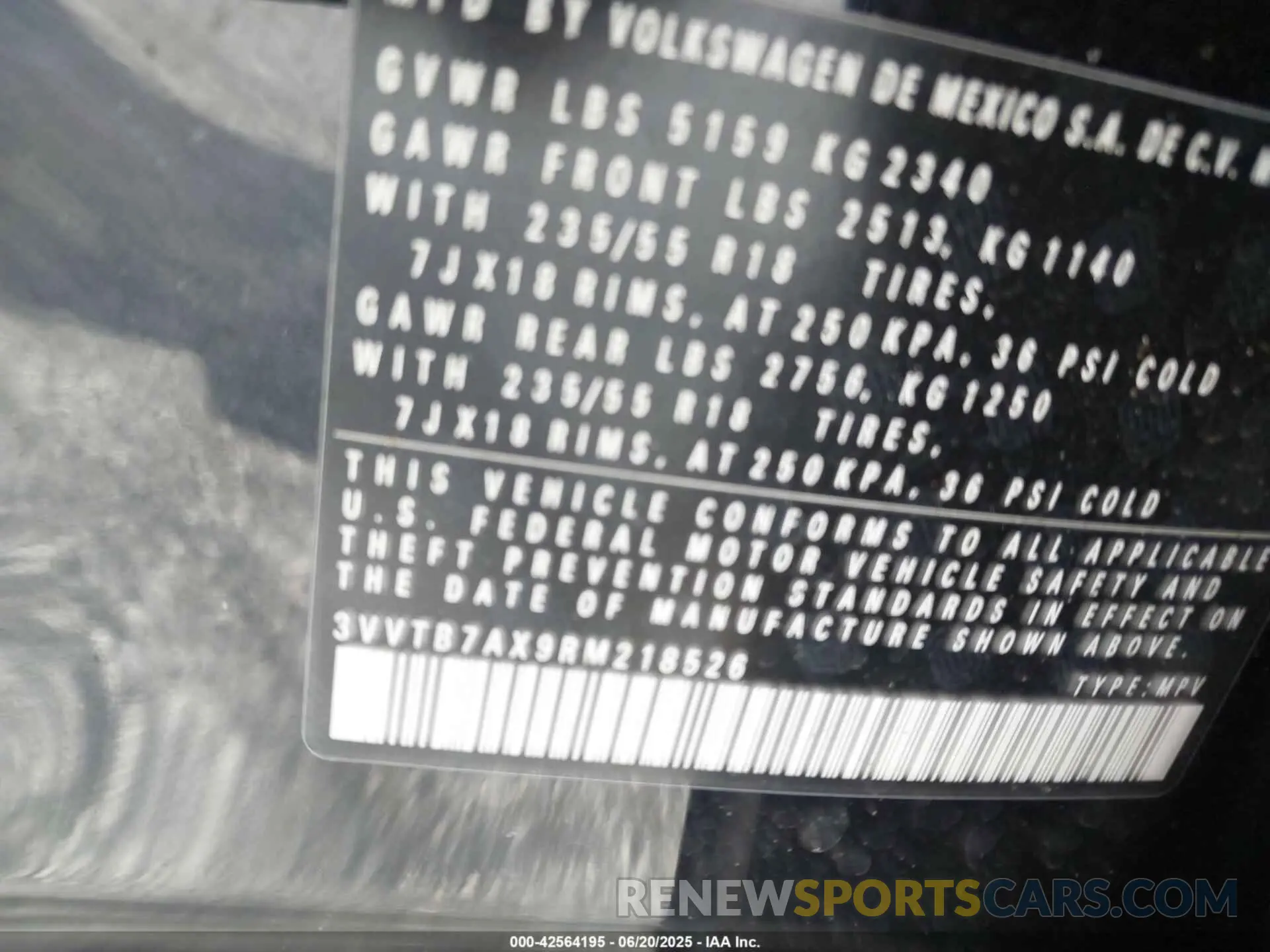 9 fotografías del automóvil dañado 3VVTB7AX9RM218526 VOLKSWAGEN TIGUAN 2024