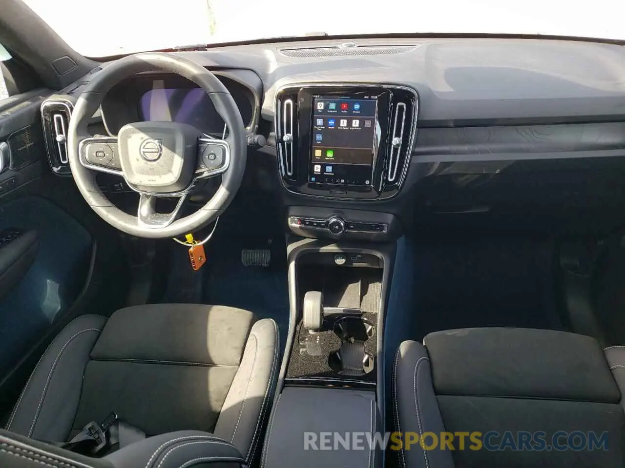8 fotografías del automóvil dañado YV4ED3GB9N2004012 VOLVO C40 P8 REC 2022