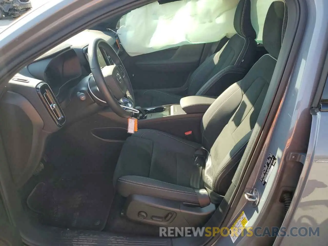 7 fotografías del automóvil dañado YV4ED3GL0P2038254 VOLVO C40 RECHAR 2023