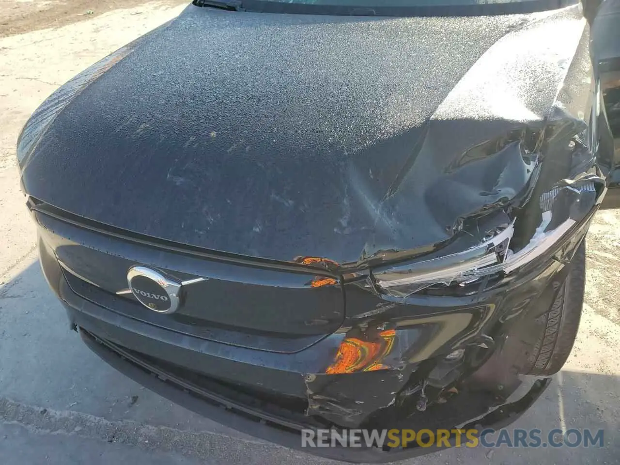 11 fotografías del automóvil dañado YV4ED3GL5P2038573 VOLVO C40 RECHAR 2023