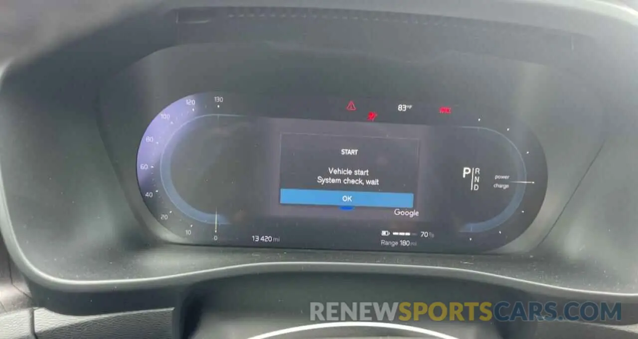 9 fotografías del automóvil dañado YV4ED3GL5P2038573 VOLVO C40 RECHAR 2023