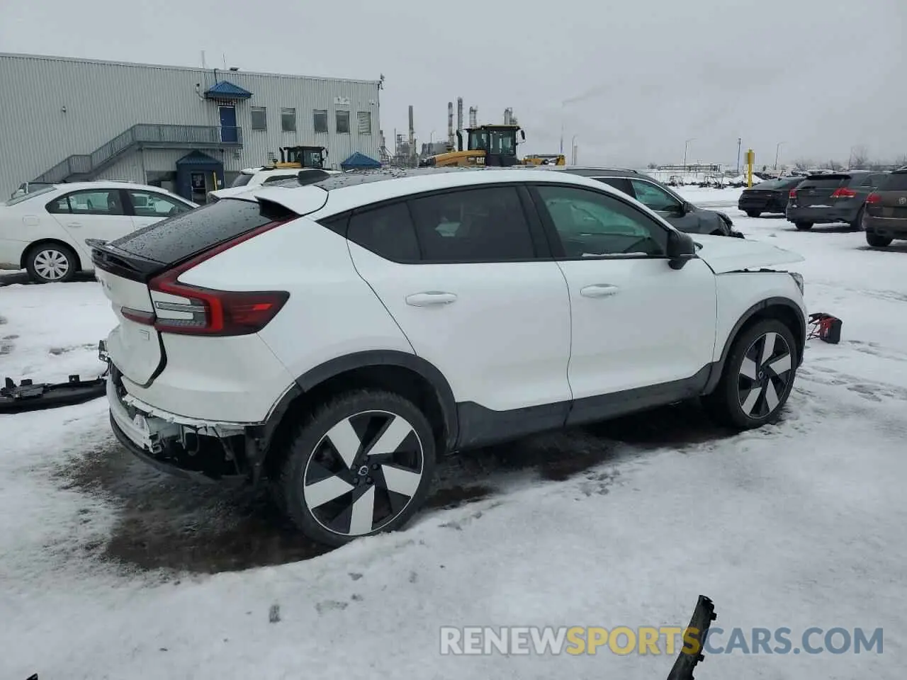 3 fotografías del automóvil dañado YV4ED3GL8P2056789 VOLVO C40 RECHAR 2023