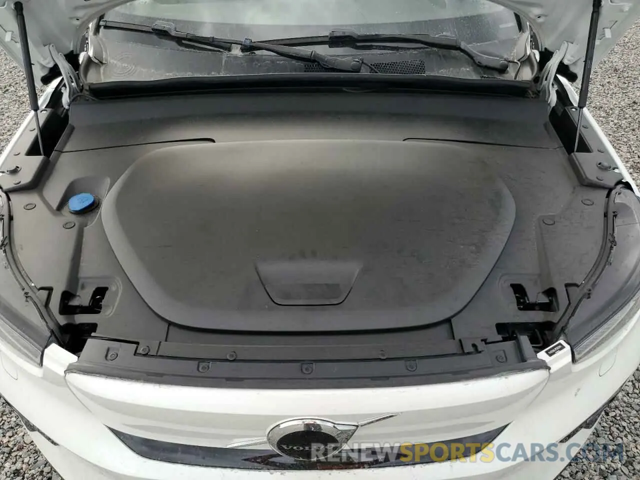 11 fotografías del automóvil dañado YV4ED3GL9P2063914 VOLVO C40 RECHAR 2023