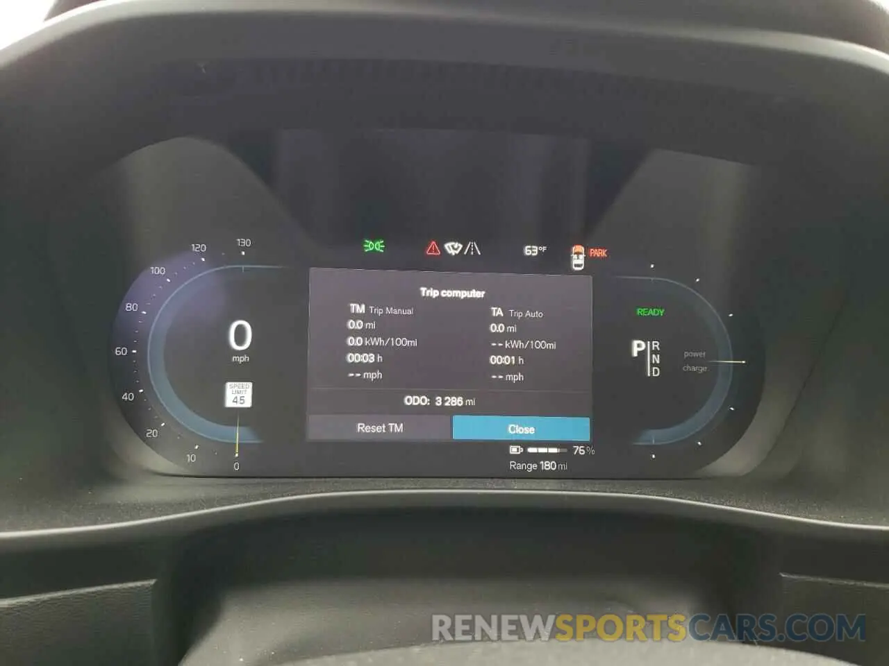 9 fotografías del automóvil dañado YV4ED3GM3P2045210 VOLVO C40 RECHAR 2023