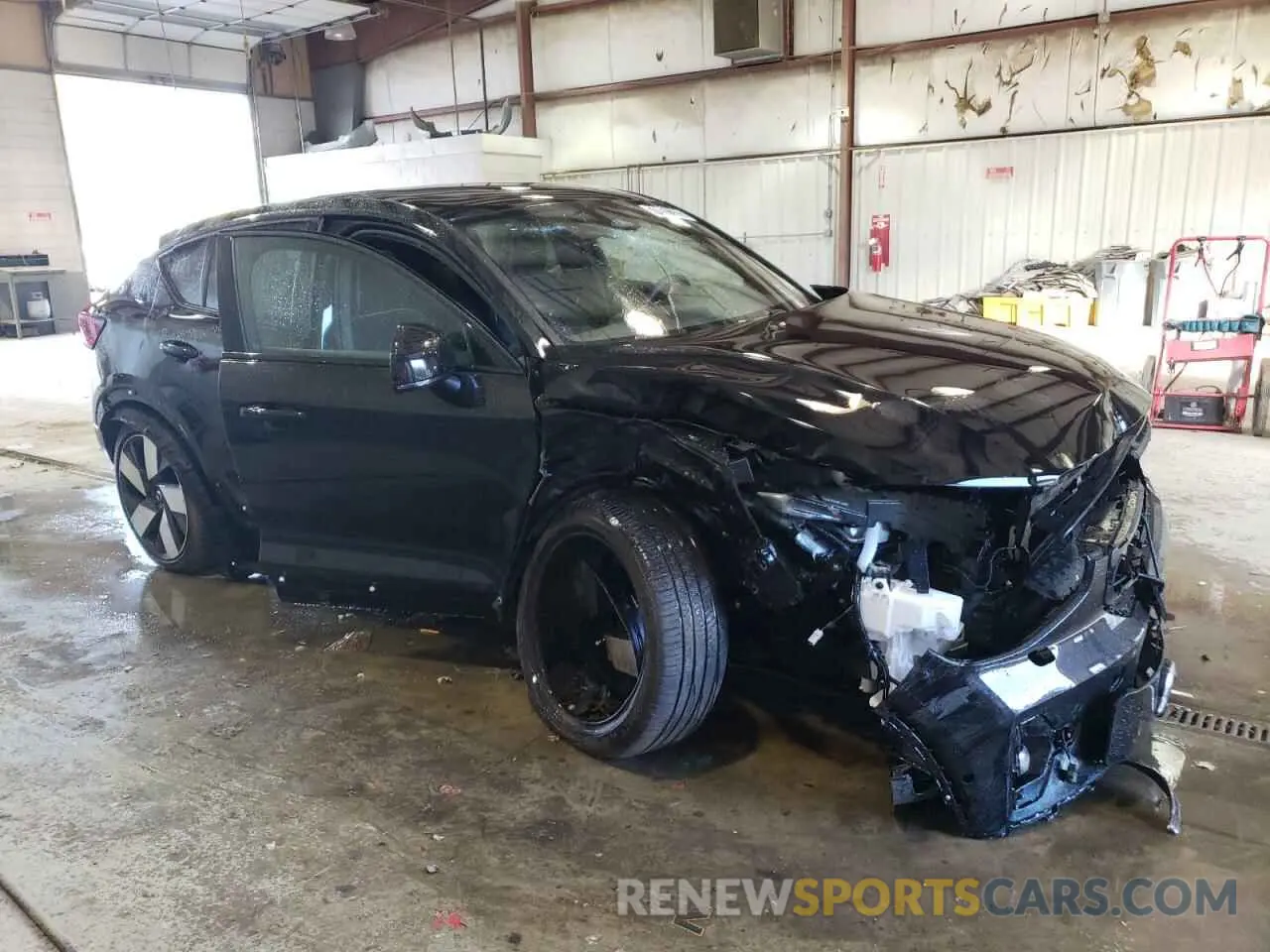 4 fotografías del automóvil dañado YV4ED3GM3P2066784 VOLVO C40 RECHAR 2023