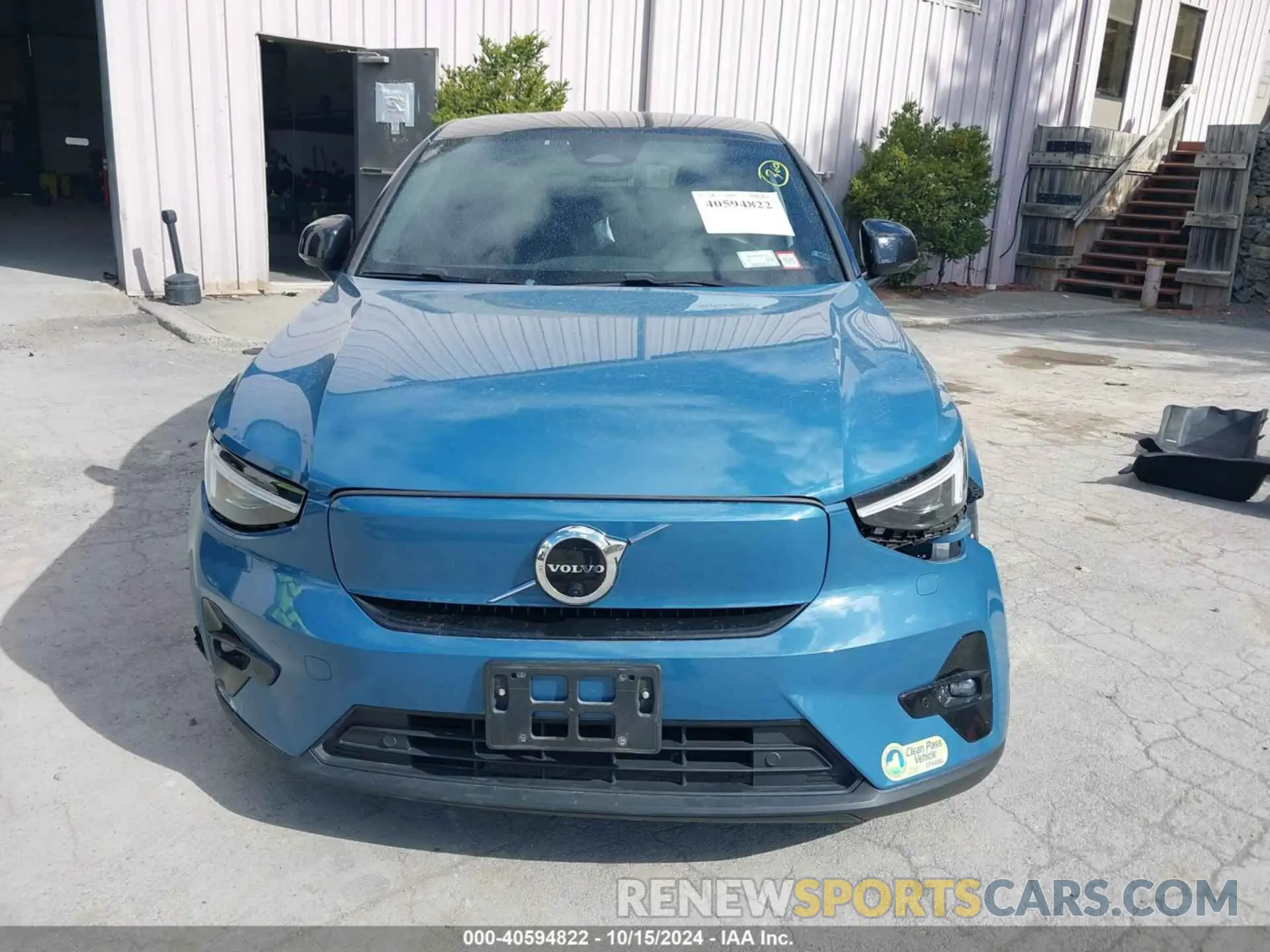 13 fotografías del automóvil dañado YV4ED3GB4N2003298 VOLVO C40 RECHARGE PURE ELECTRIC 2022