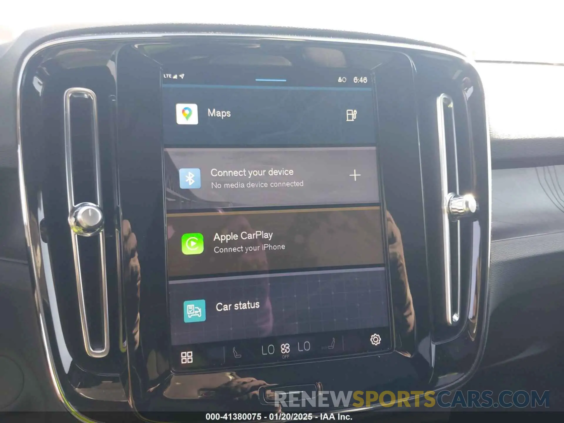 18 fotografías del automóvil dañado YV4ED3GL0P2065714 VOLVO C40 RECHARGE PURE ELECTRIC 2023