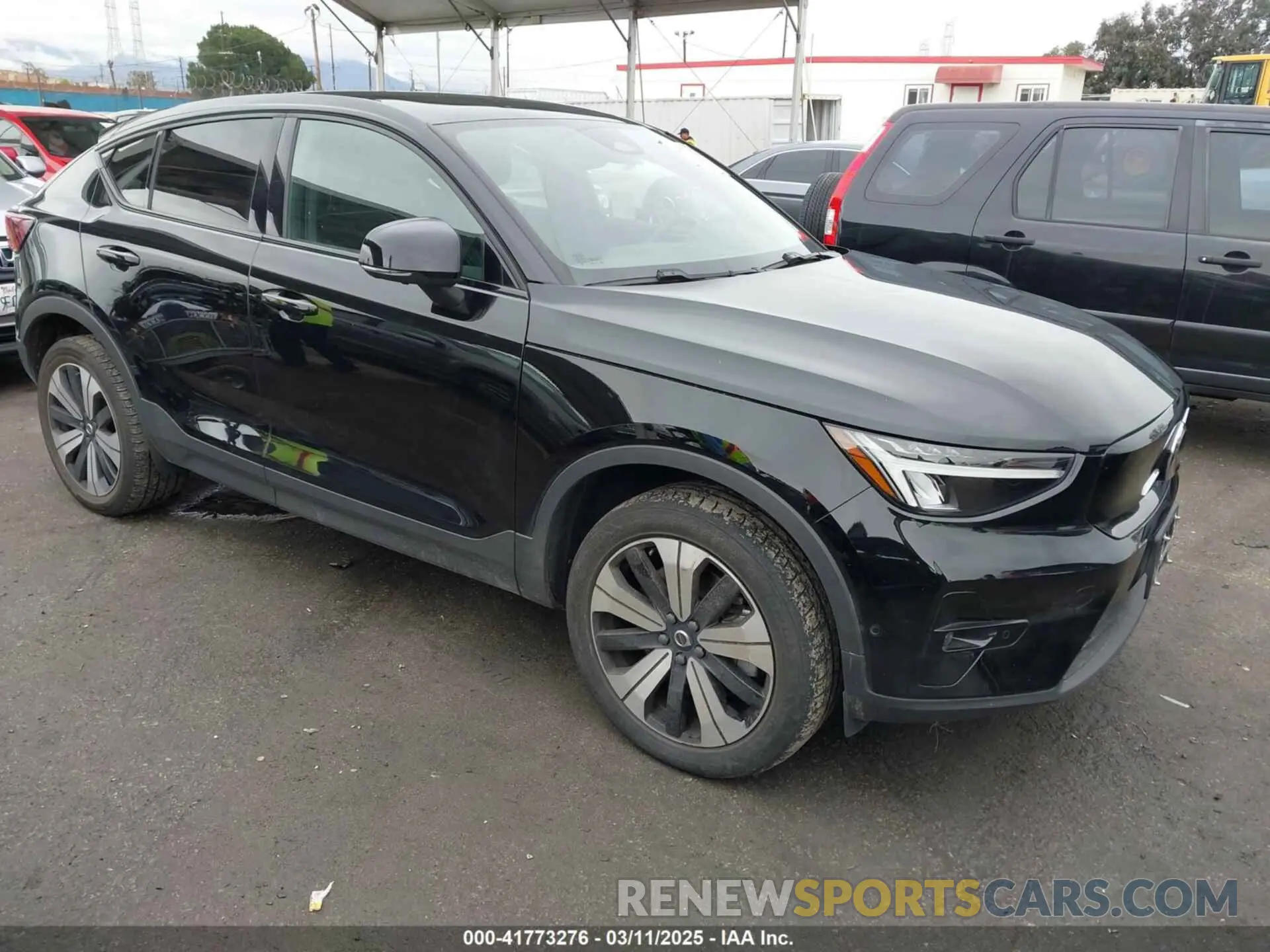 1 fotografías del automóvil dañado YV4ED3GL8P2054475 VOLVO C40 RECHARGE PURE ELECTRIC 2023