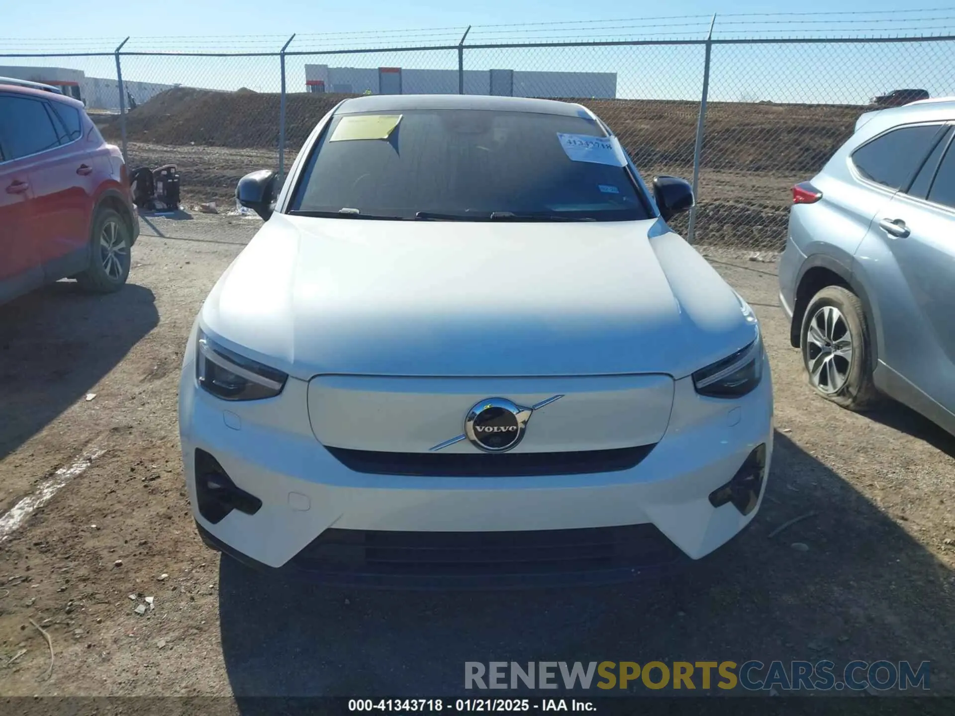 12 fotografías del automóvil dañado YV4ED3GM0P2047030 VOLVO C40 RECHARGE PURE ELECTRIC 2023