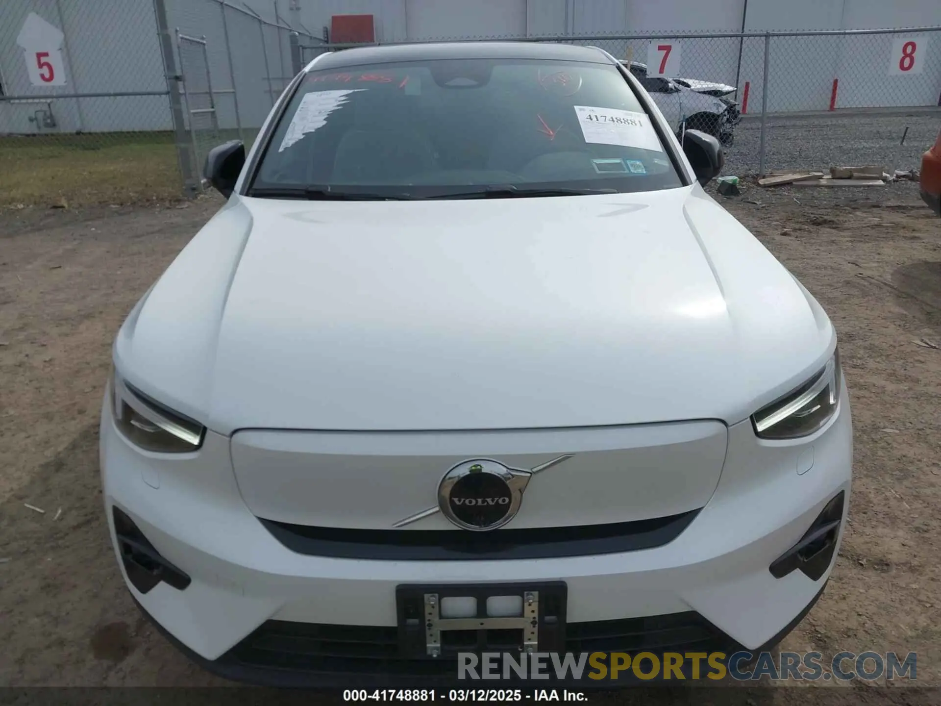 12 fotografías del automóvil dañado YV4ED3GM1P2056366 VOLVO C40 RECHARGE PURE ELECTRIC 2023