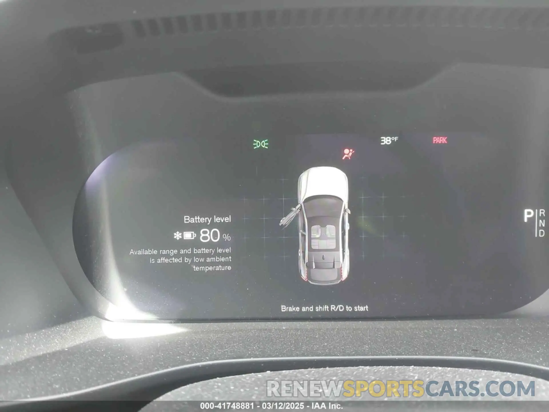 17 fotografías del automóvil dañado YV4ED3GM1P2056366 VOLVO C40 RECHARGE PURE ELECTRIC 2023