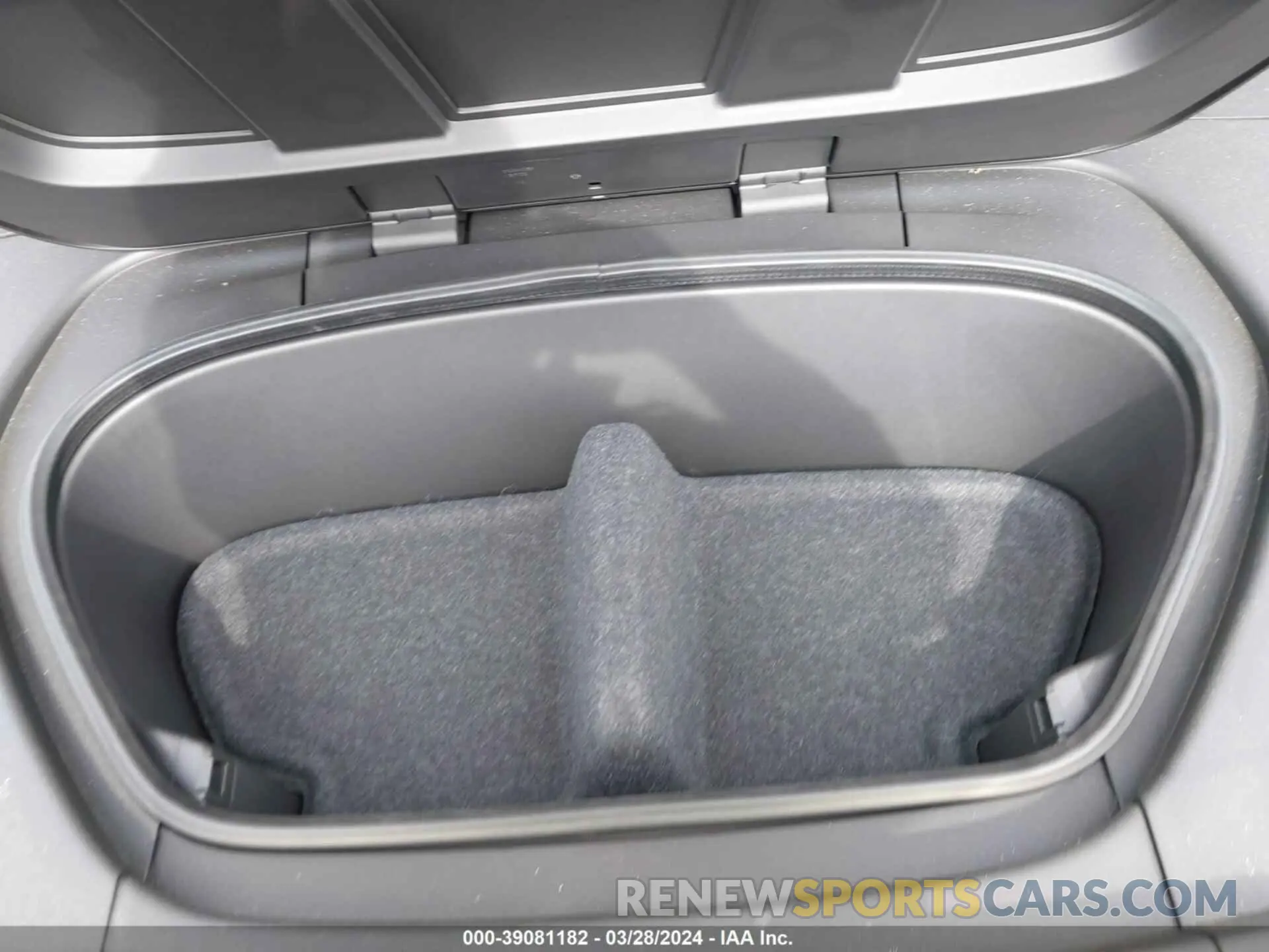 10 fotografías del automóvil dañado YV4ED3GM7P2067212 VOLVO C40 RECHARGE PURE ELECTRIC 2023