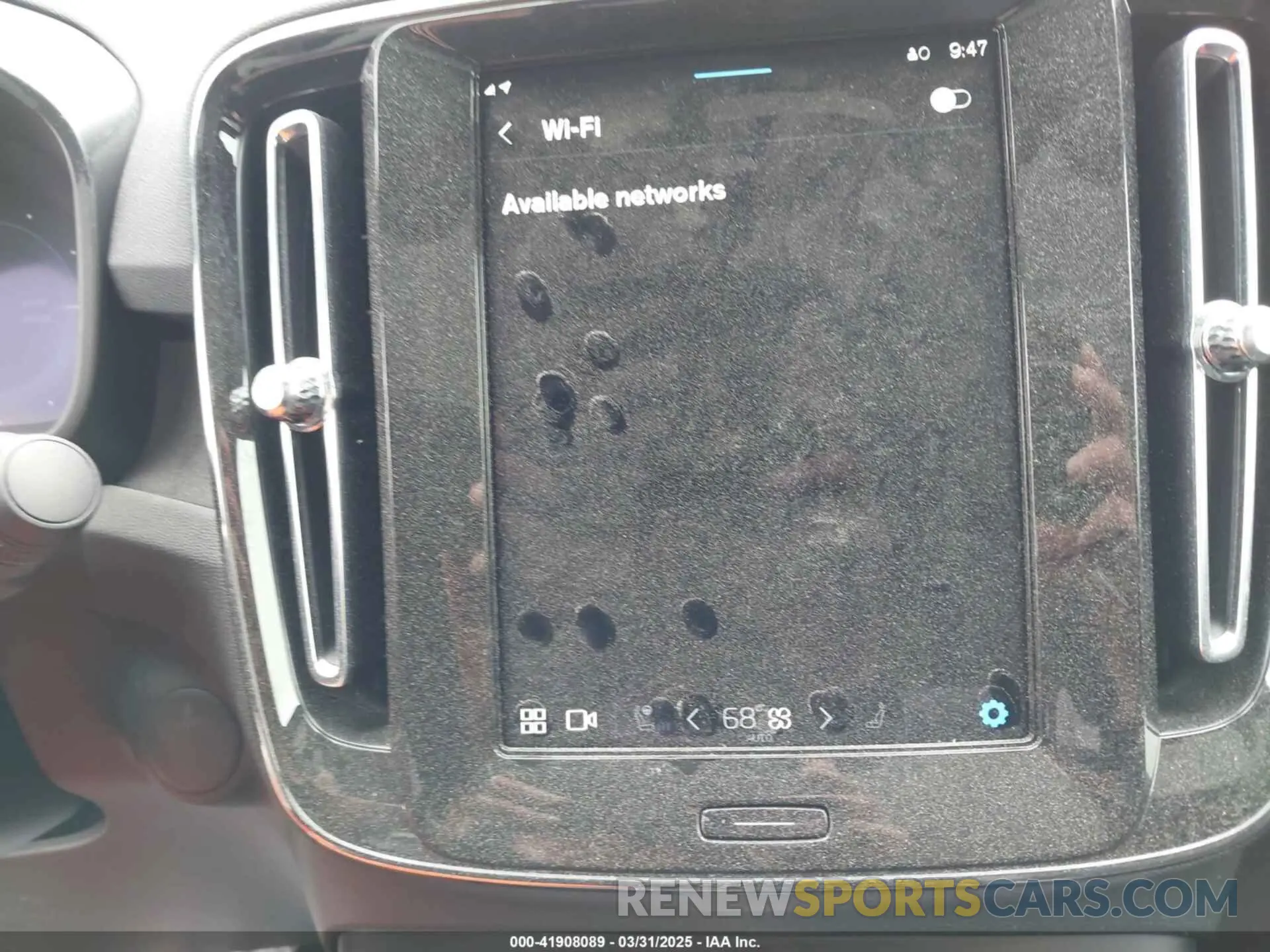 19 fotografías del automóvil dañado YV4ER3GK0R2107021 VOLVO C40 RECHARGE PURE ELECTRIC 2024