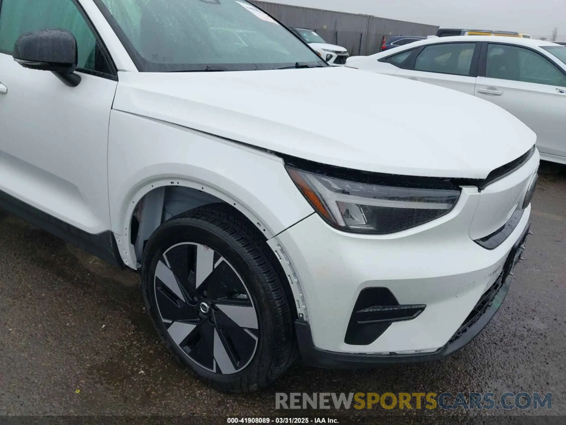 22 fotografías del automóvil dañado YV4ER3GK0R2107021 VOLVO C40 RECHARGE PURE ELECTRIC 2024