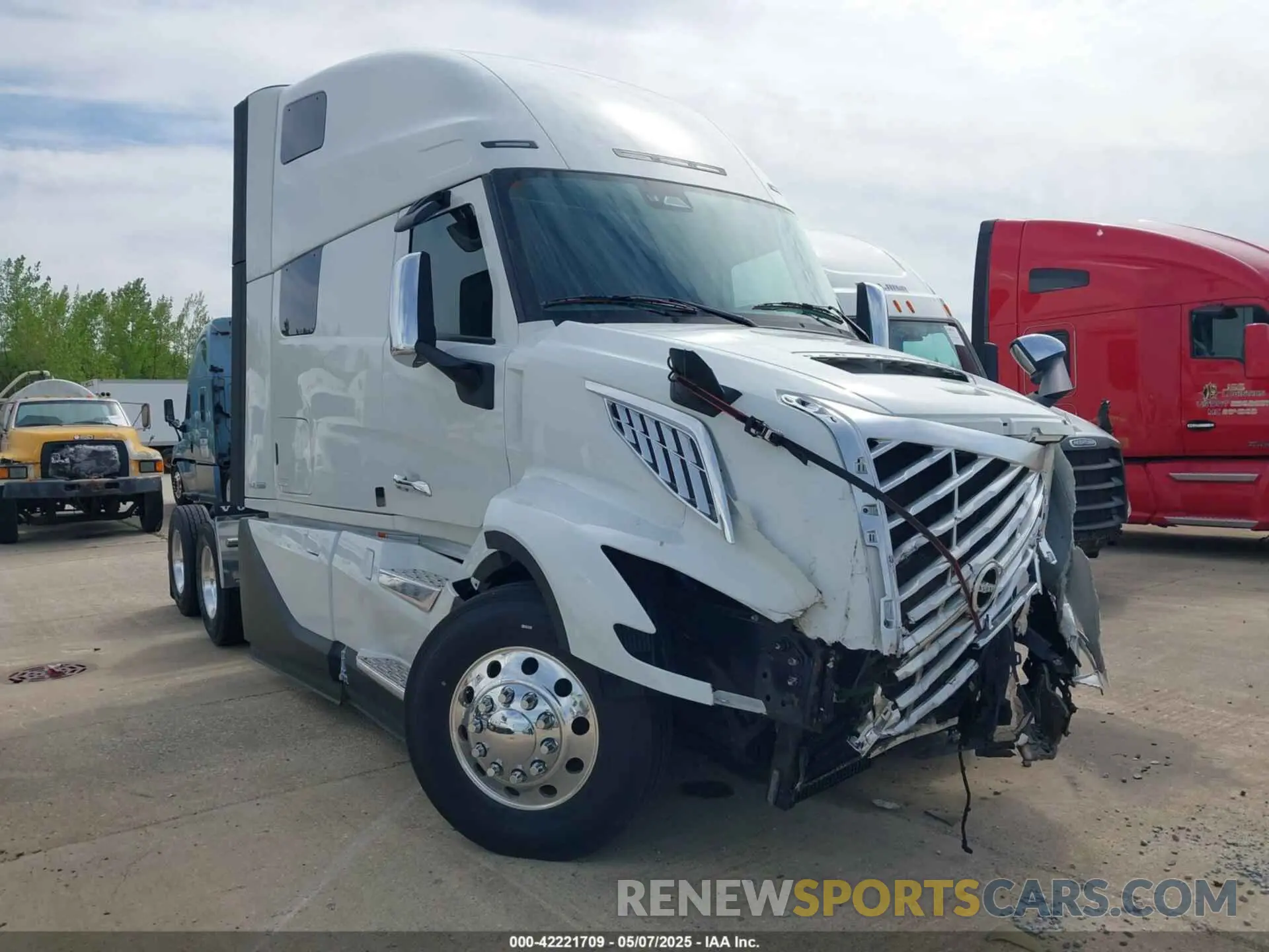 1 fotografías del automóvil dañado 4V4BC9EH3SN694891 VOLVO NEW VNL 2025