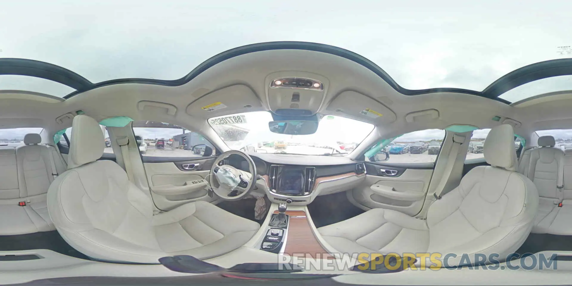 14 fotografías del automóvil dañado 7JR102FK3KG003852 VOLVO S60 2019