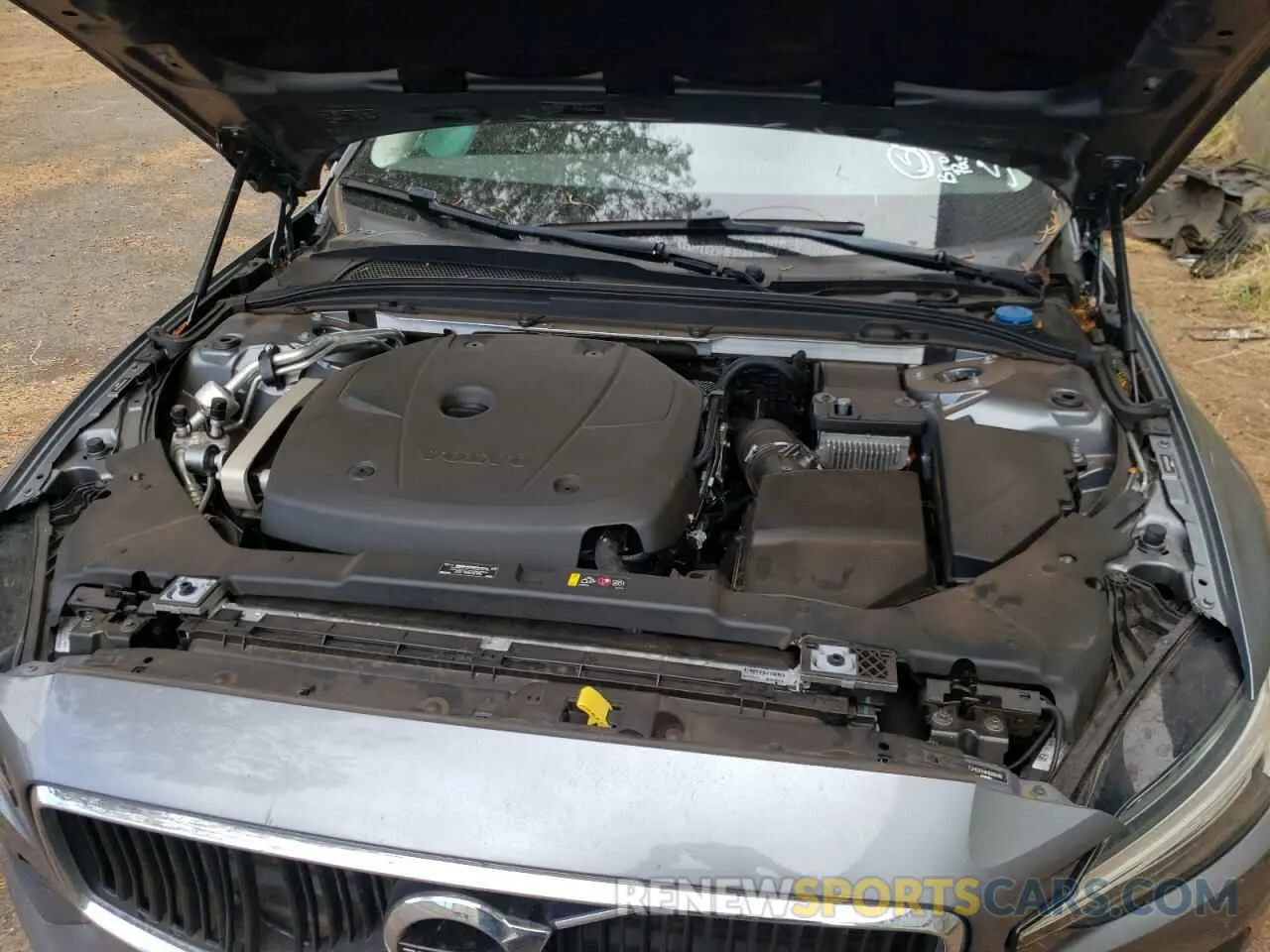 7 fotografías del automóvil dañado 7JR102FK8KG006486 VOLVO S60 2019