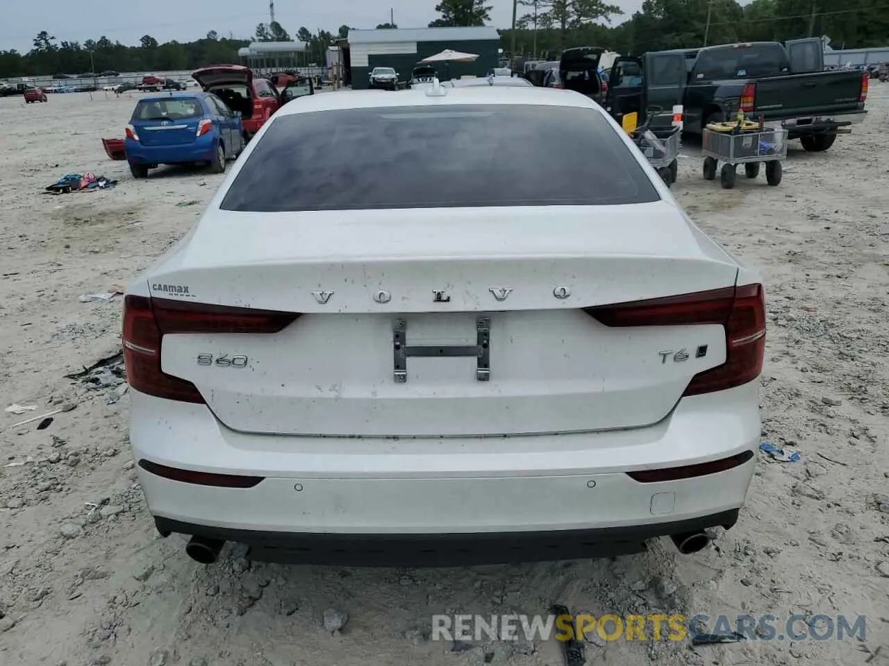 6 fotografías del automóvil dañado 7JRA22TK0KG017853 VOLVO S60 2019
