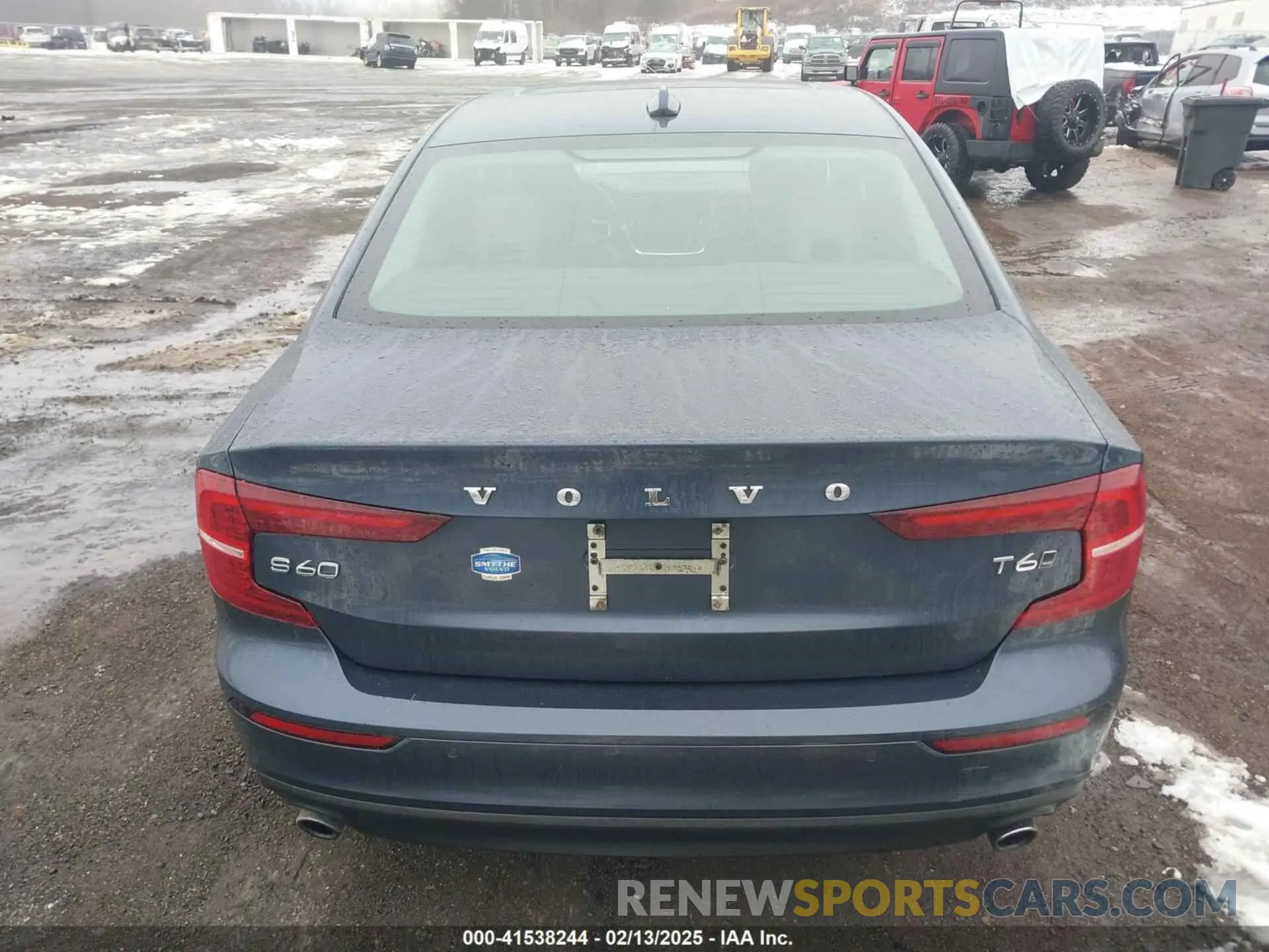 16 fotografías del automóvil dañado 7JRA22TK1KG014749 VOLVO S60 2019