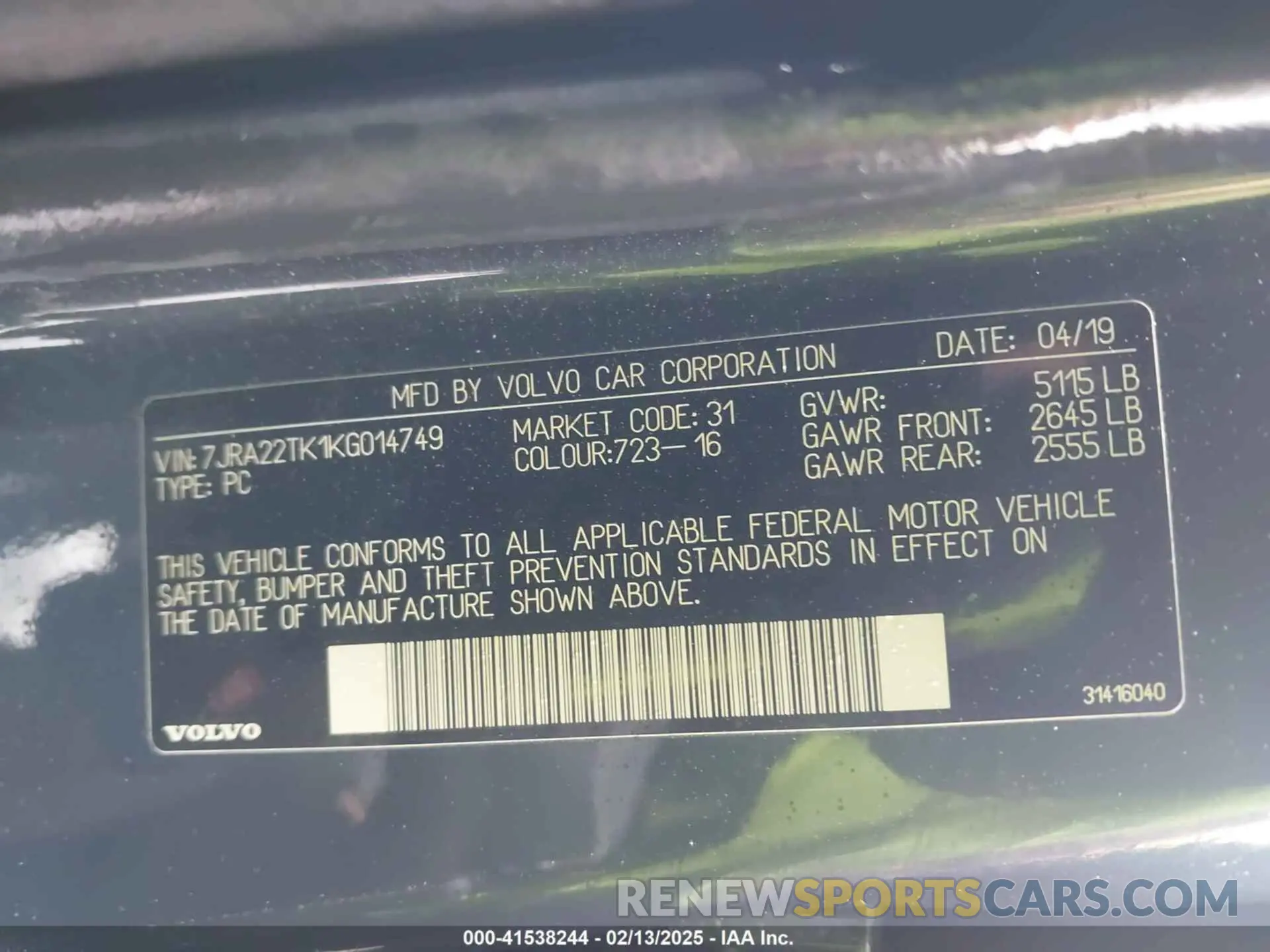 9 fotografías del automóvil dañado 7JRA22TK1KG014749 VOLVO S60 2019