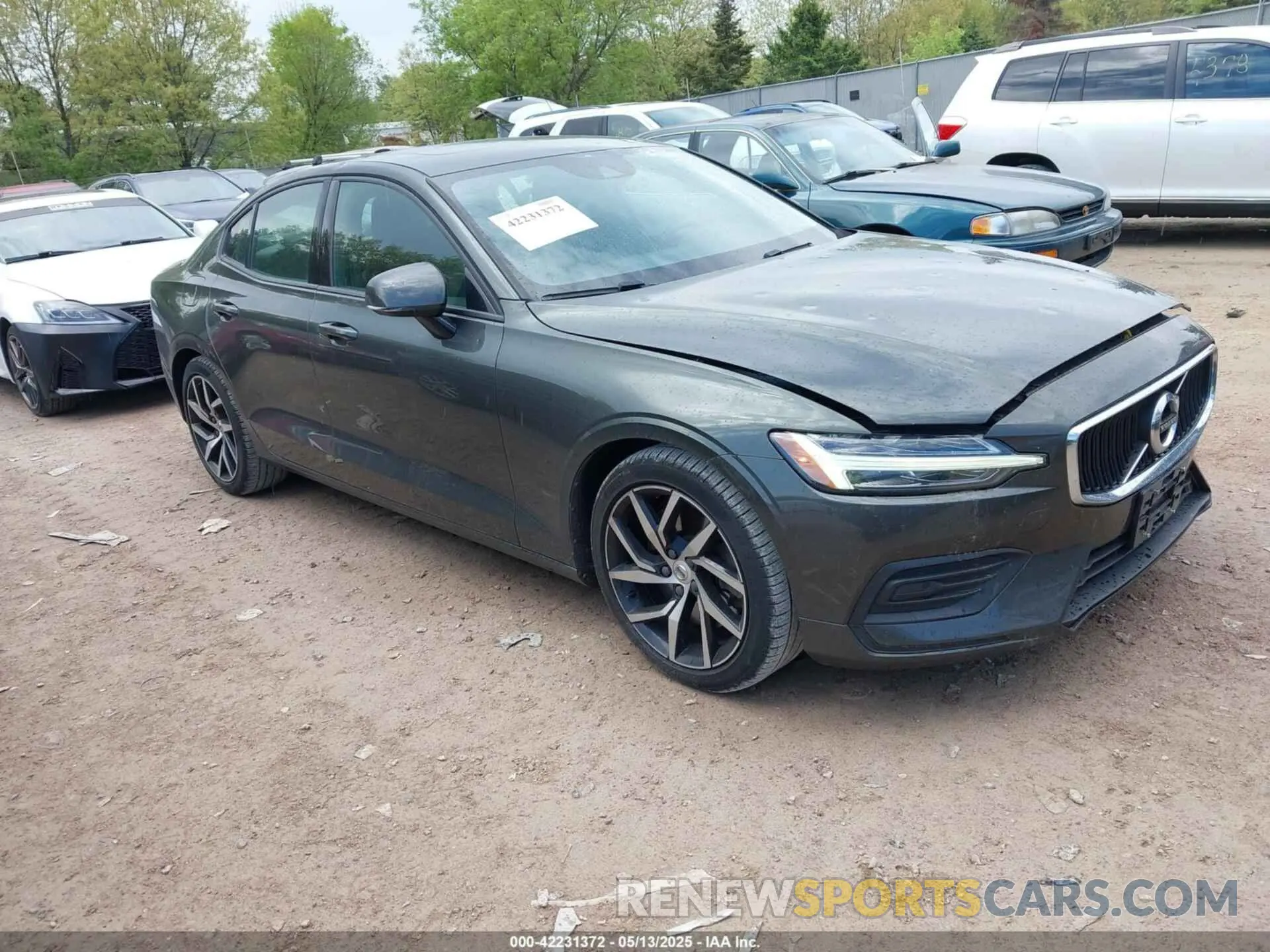 1 fotografías del automóvil dañado 7JRA22TK1KG018249 VOLVO S60 2019