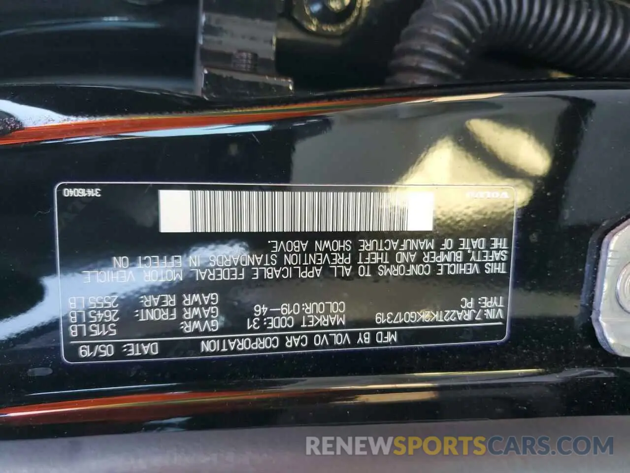 12 fotografías del automóvil dañado 7JRA22TK2KG017319 VOLVO S60 2019