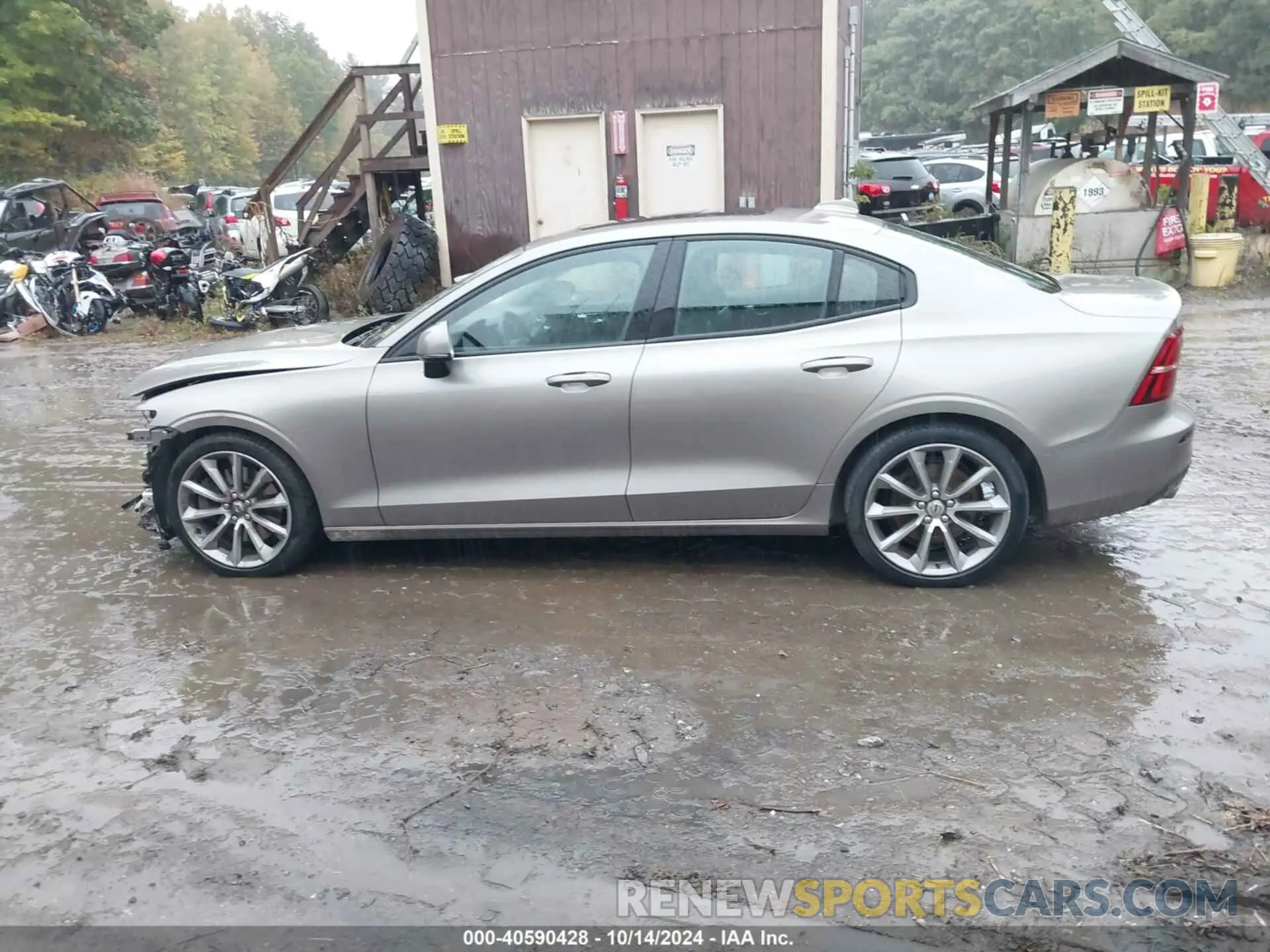 14 fotografías del automóvil dañado 7JRA22TK4KG006287 VOLVO S60 2019