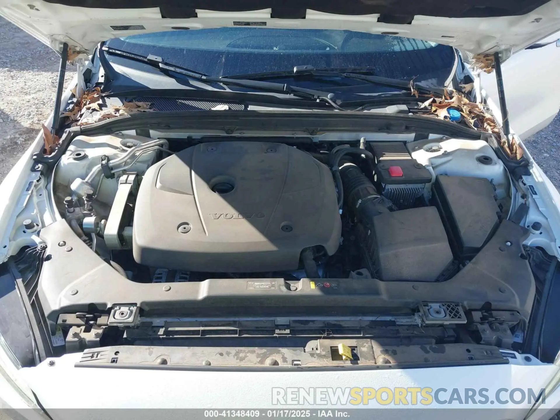 10 fotografías del automóvil dañado 7JRA22TK4KG007617 VOLVO S60 2019