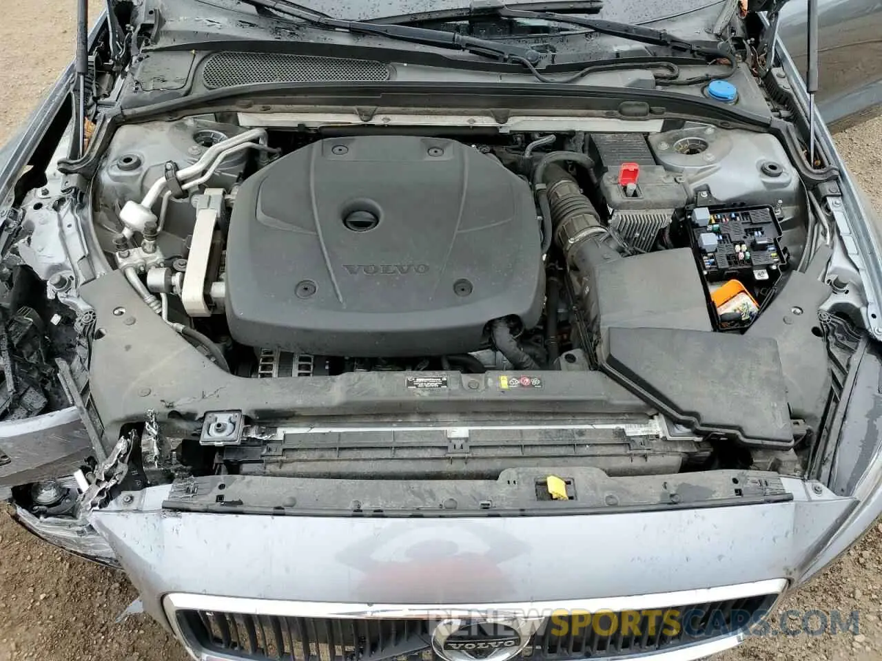11 fotografías del automóvil dañado 7JRA22TKXKG000543 VOLVO S60 2019