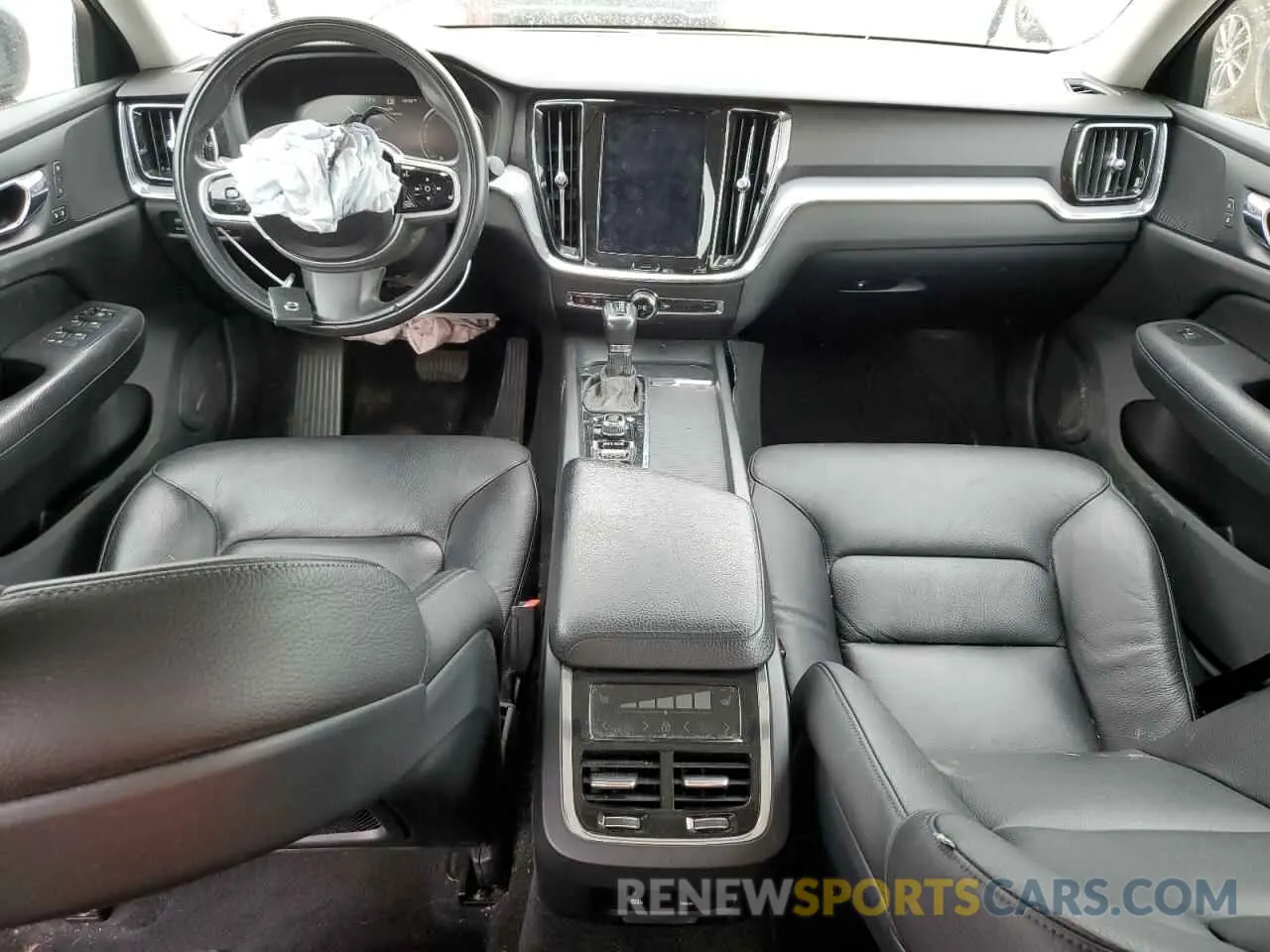 8 fotografías del automóvil dañado 7JRA22TKXKG000543 VOLVO S60 2019