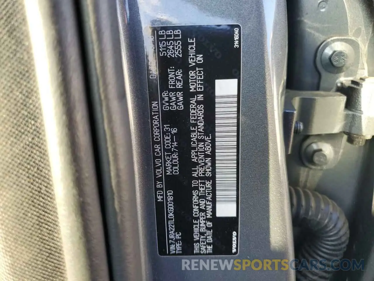 12 fotografías del automóvil dañado 7JRA22TL0KG001810 VOLVO S60 2019