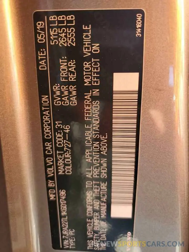 12 fotografías del automóvil dañado 7JRA22TL1KG017496 VOLVO S60 2019