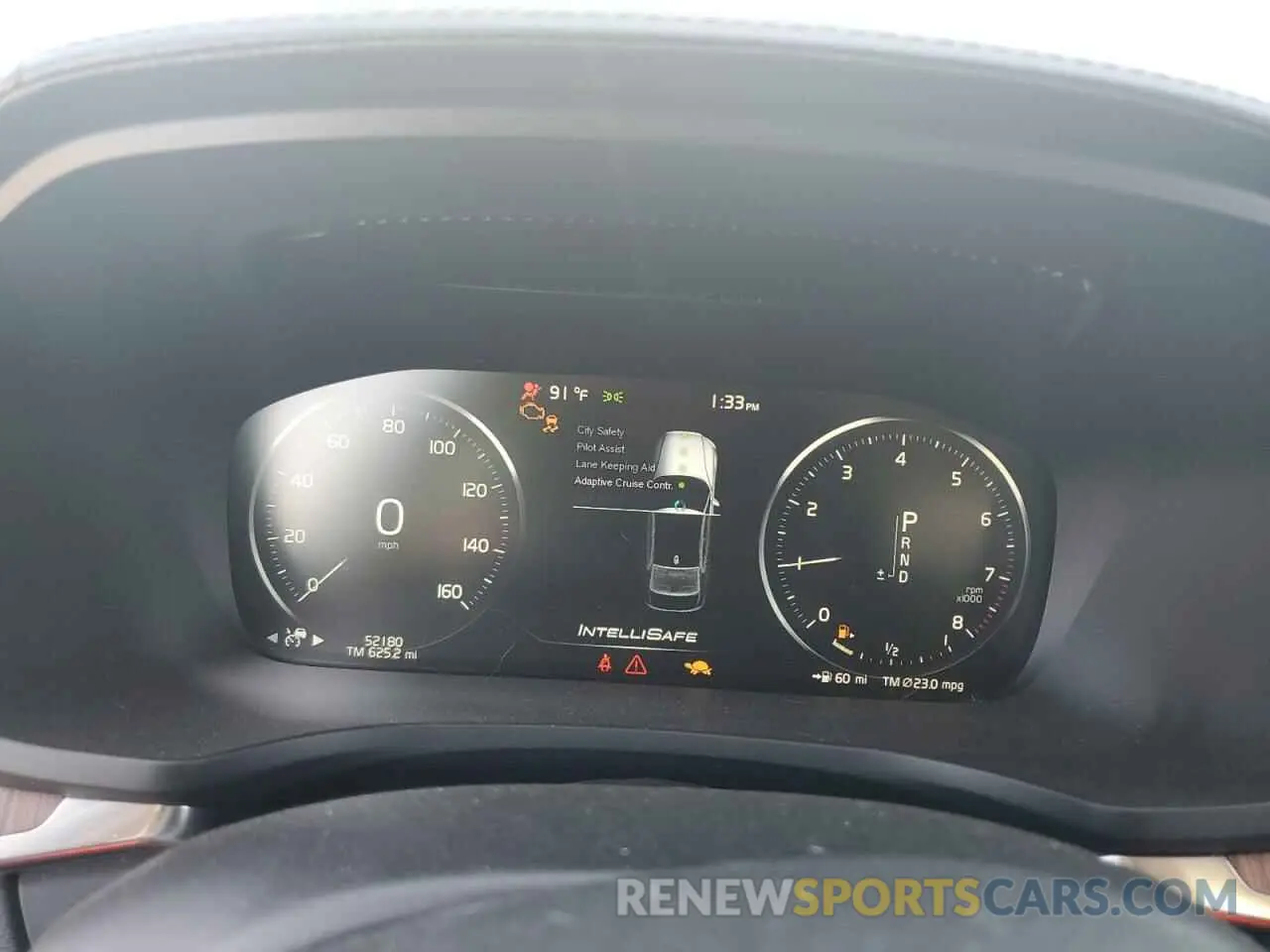 9 fotografías del automóvil dañado 7JRA22TL1KG017496 VOLVO S60 2019