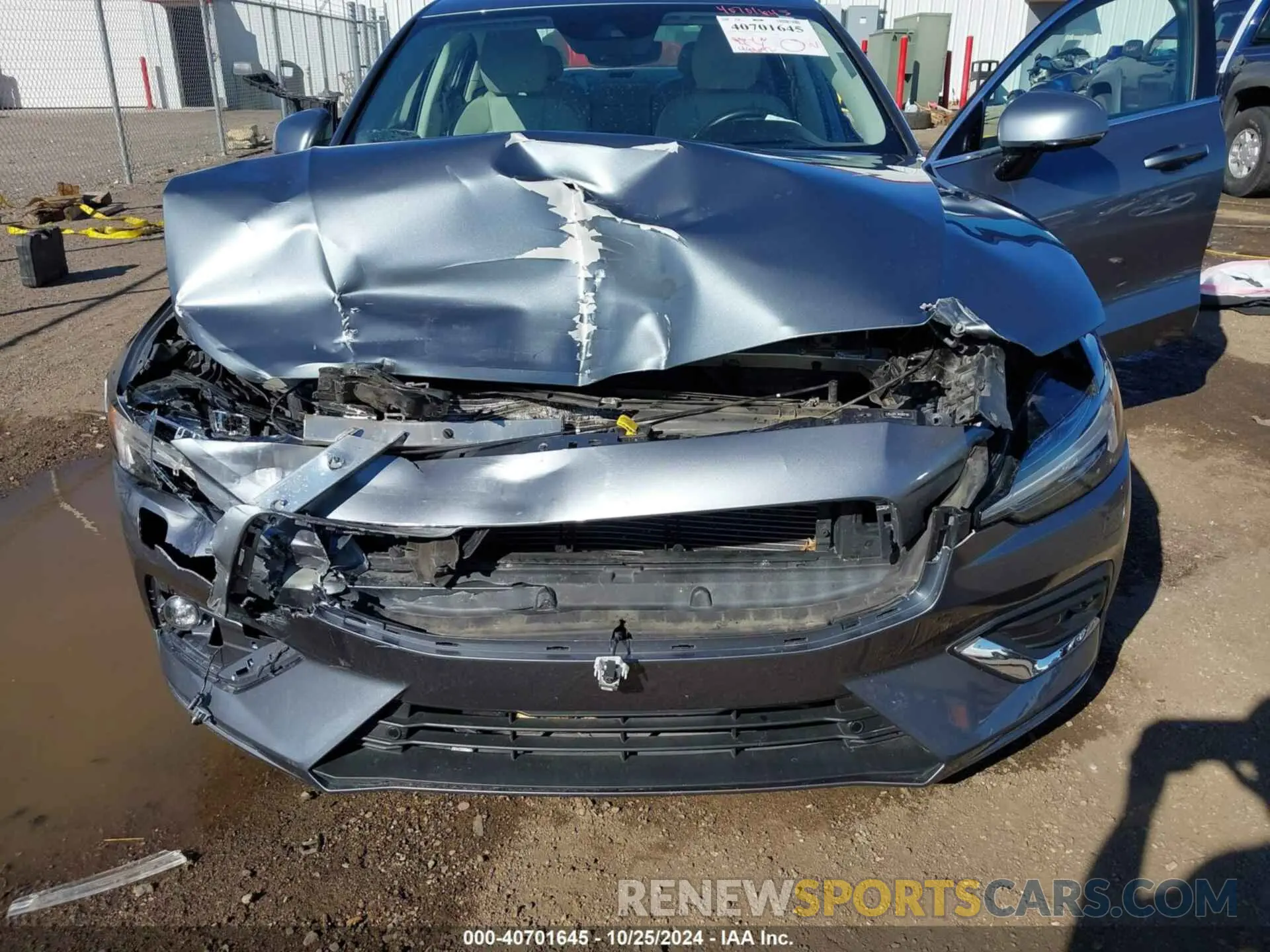 6 fotografías del automóvil dañado 7JRA22TL3KG007195 VOLVO S60 2019