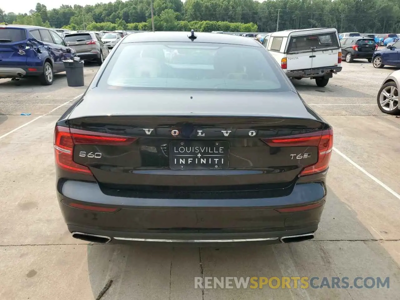 6 fotografías del automóvil dañado 7JRA22TL6KG002573 VOLVO S60 2019