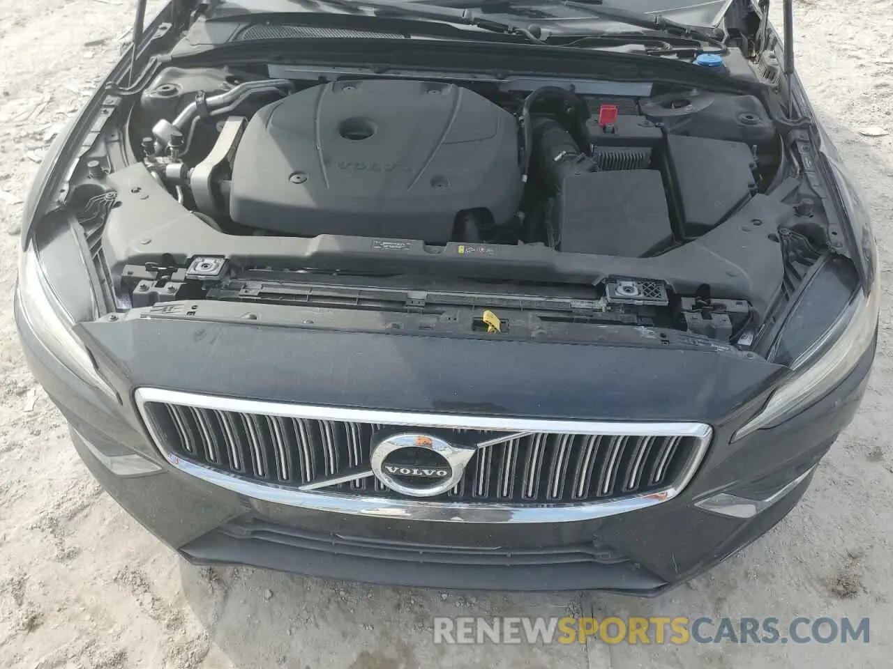 11 fotografías del automóvil dañado 7JRA22TL7KG004557 VOLVO S60 2019