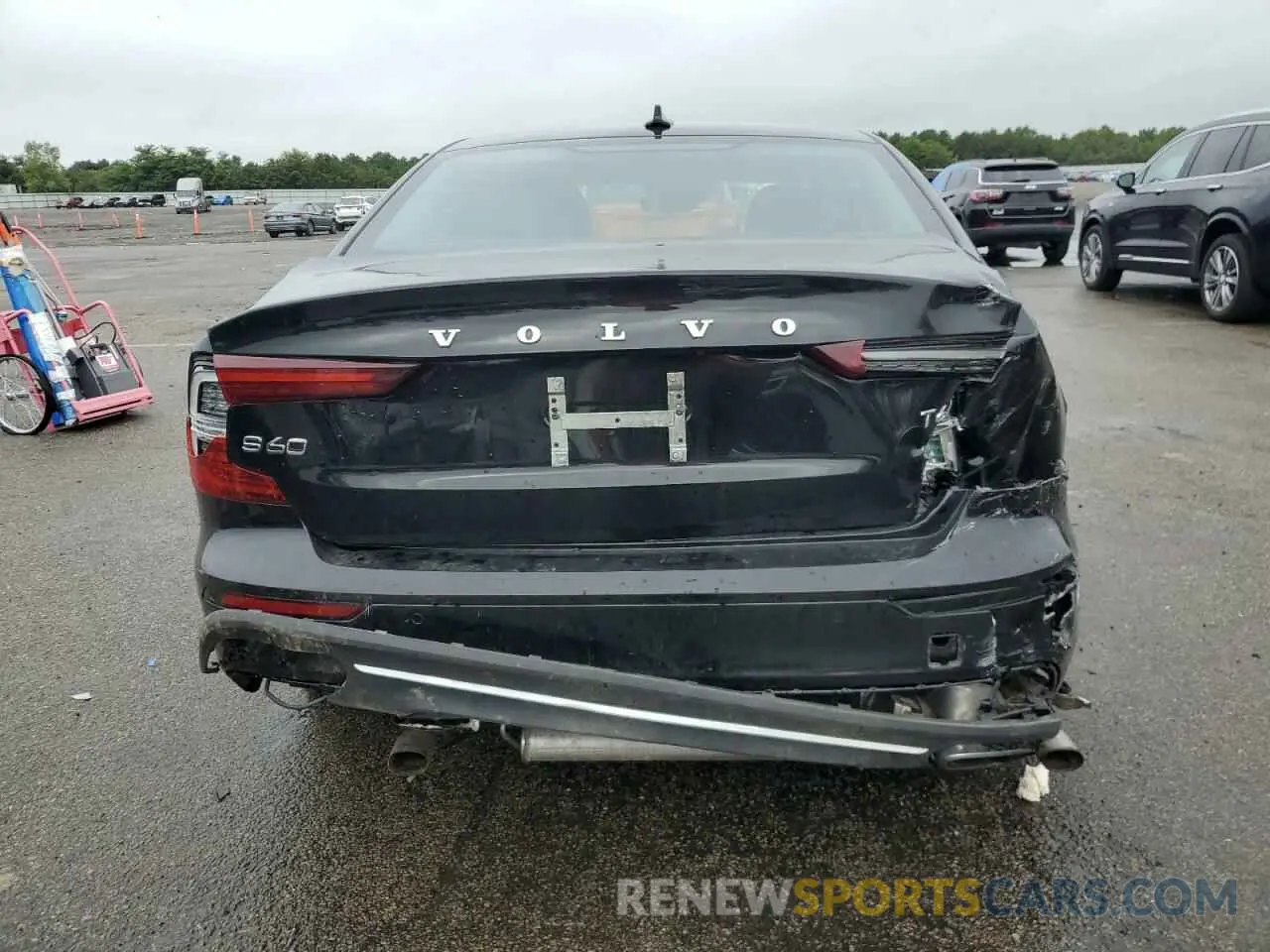 6 fotografías del automóvil dañado 7JRA22TL9KG011560 VOLVO S60 2019