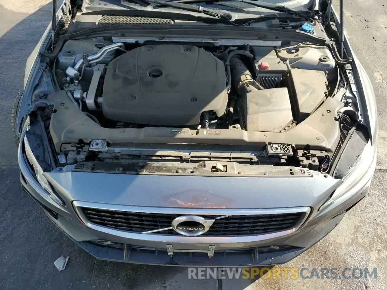 11 fotografías del automóvil dañado 7JRA22TM1KG018429 VOLVO S60 2019