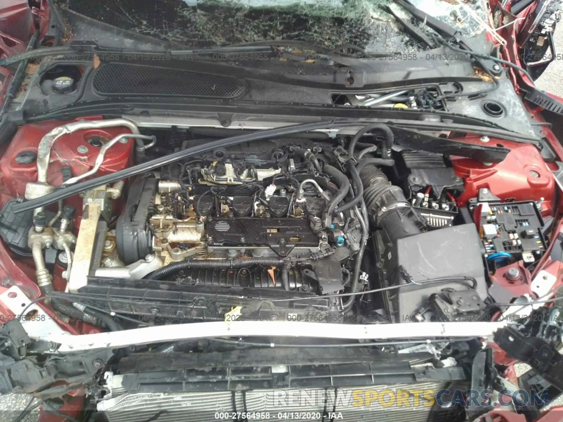 10 fotografías del automóvil dañado 7JRA22TM7KG014787 VOLVO S60 2019