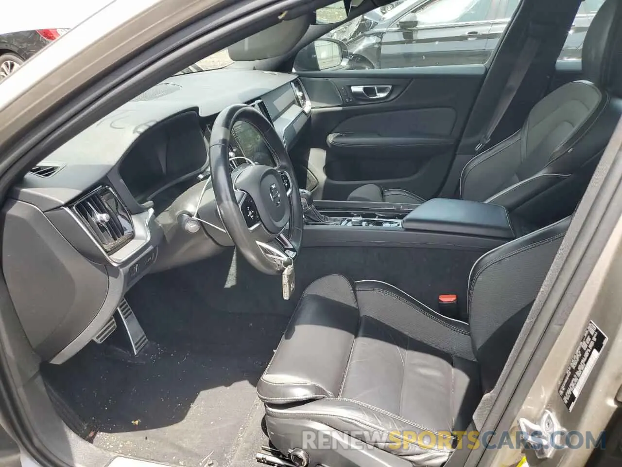 7 fotografías del automóvil dañado 7JRA22TM9KG015326 VOLVO S60 2019