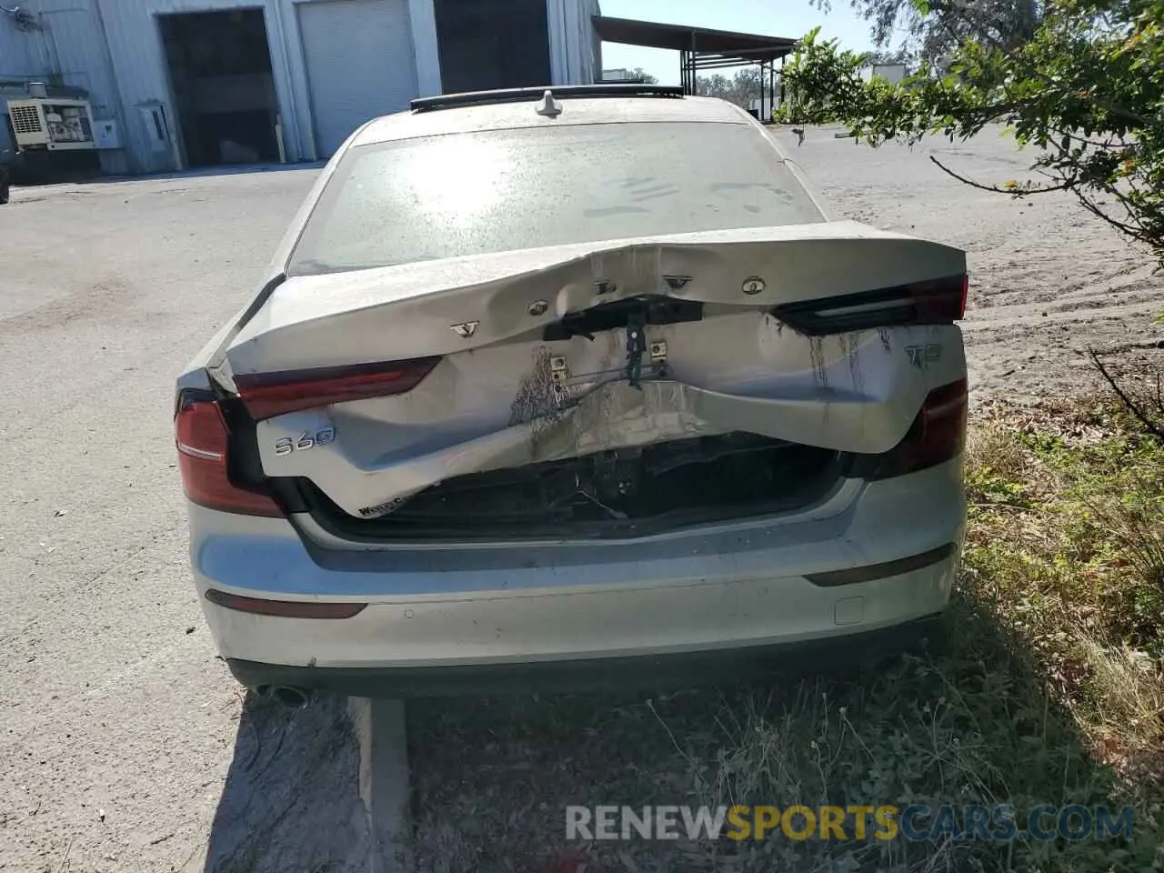 6 fotografías del automóvil dañado 7JR102FK3LG072798 VOLVO S60 2020
